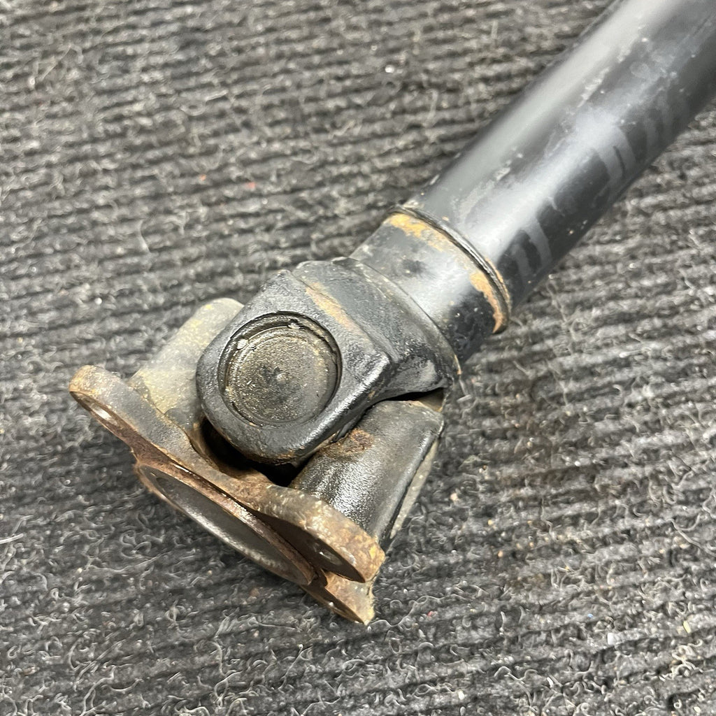 ☑️ 2007-2013 BMW 335xi 328xi E90 E92 AWD xDrive Front Drive Shaft 26208628042