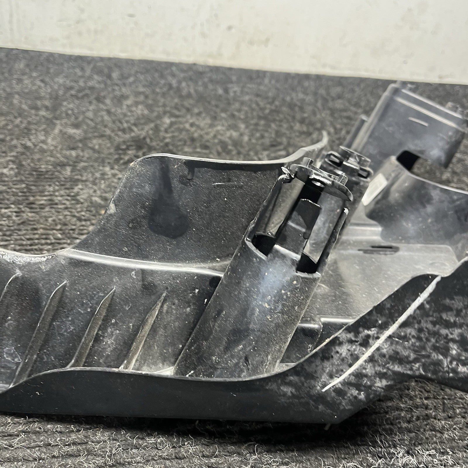 ☑️ REAR LEFT INNER BUMPER MOUNT SUPPORT BRACKET OEM 2014-2018 BMW X5 F15