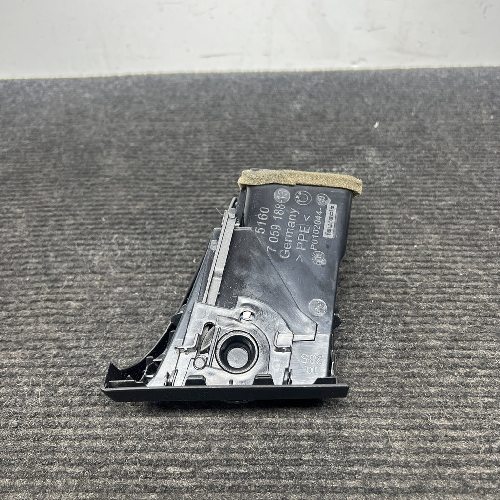 ☑️ 08-13 OEM BMW E82 E88 135 128 Coupe Dash Right Passenger Side Air Vent