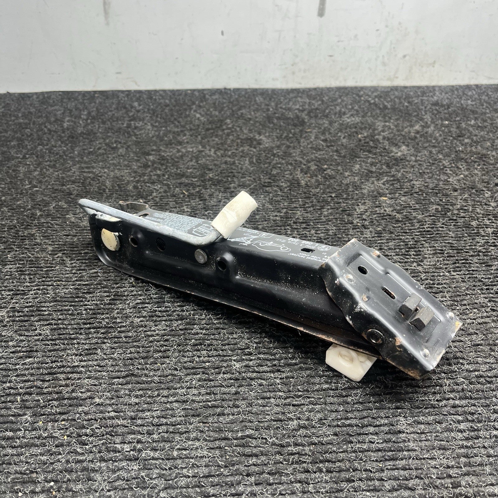☑️ BMW E46 3-Series Factory Spare Tire Changing Jack Lifting Tool 1999-2006 OEM