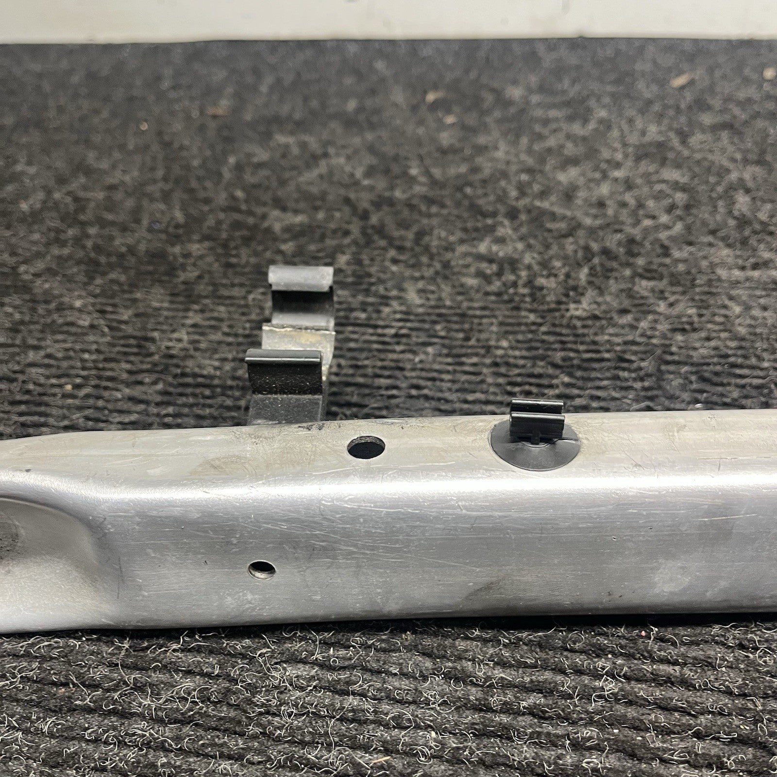 ☑️ 2011-2013 BMW X5 E70 OEM UPPER RADIATOR CORE SUPPORT BRACE BAR 51717179434