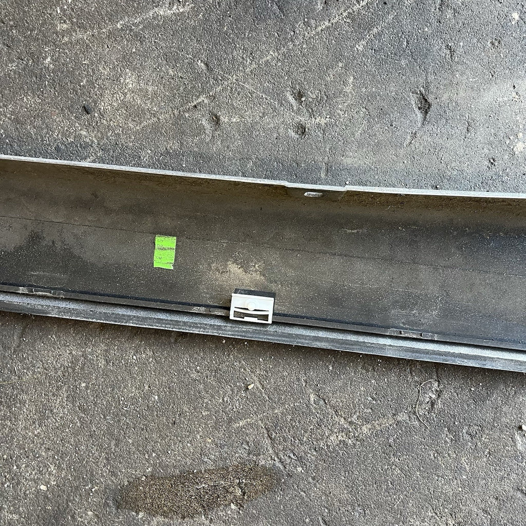 ☑️ 91-99 BMW E36 3 Series M3 Right Passenger Side Skirt Rocker Panel Silver OEM