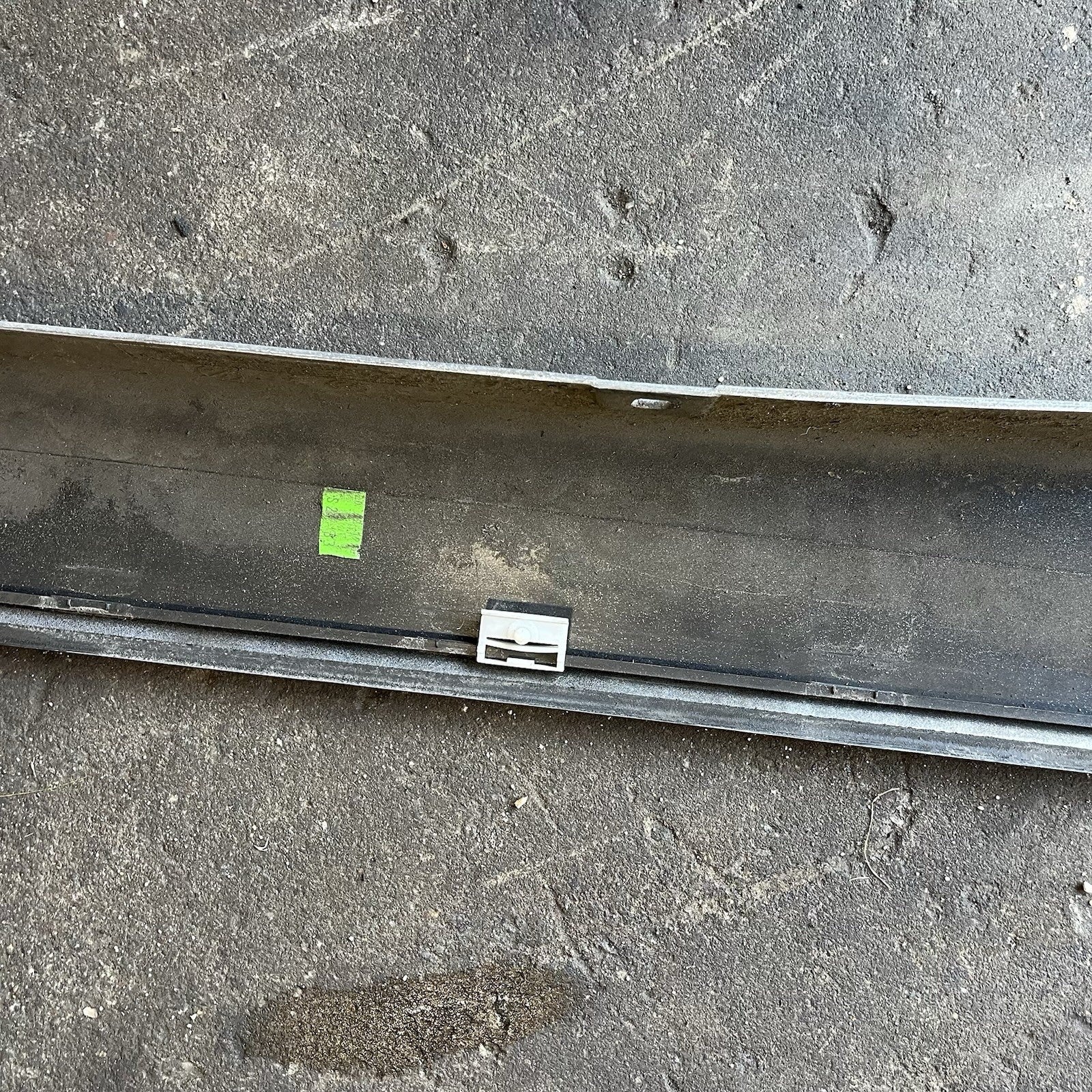 ☑️ 91-99 BMW E36 3 Series M3 Right Passenger Side Skirt Rocker Panel Silver OEM