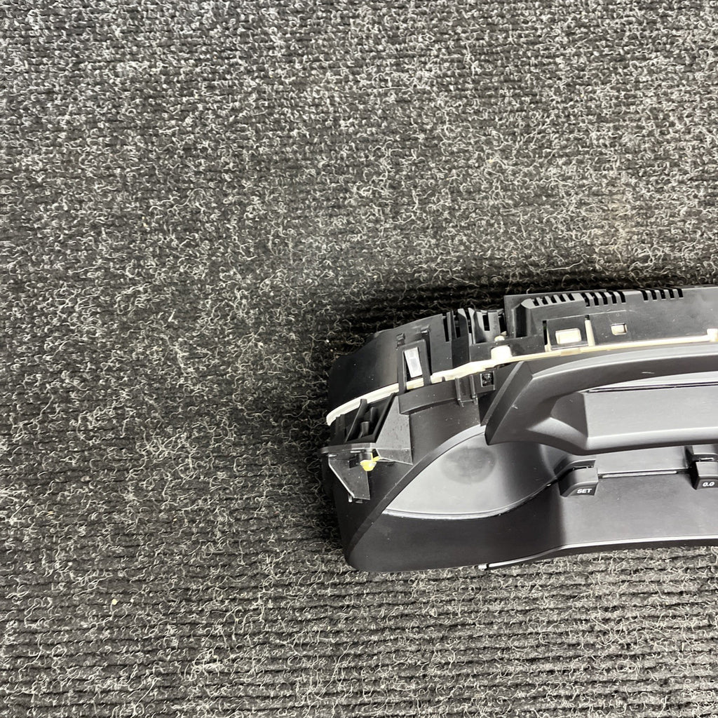 ☑️ 2013-2016 AUDI A4 OEM 109k  INSTRUMENT GAUGE CLUSTER 8K0920983A