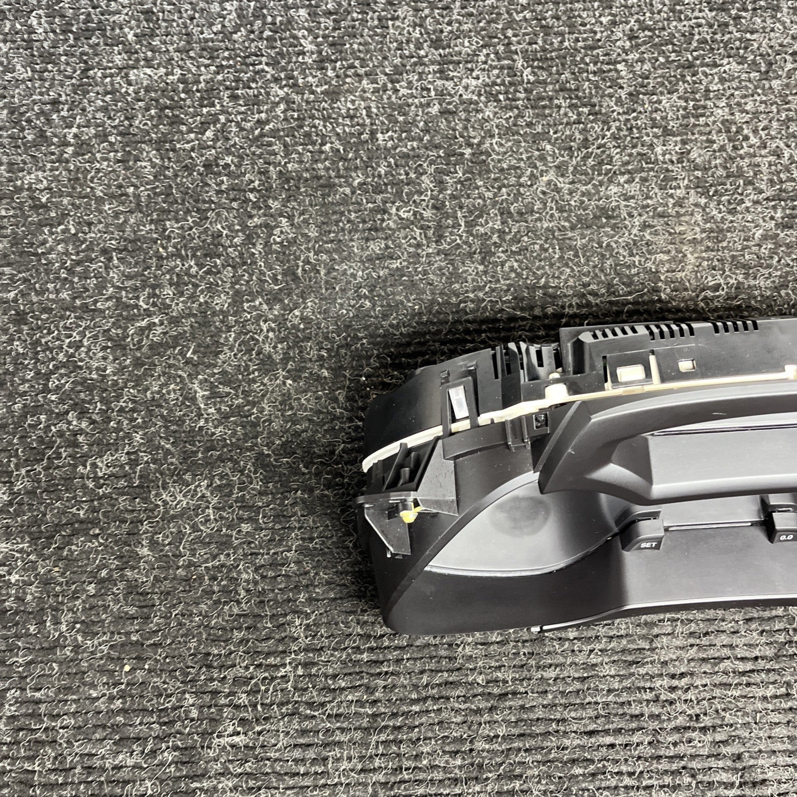 ☑️ 2013-2016 AUDI A4 OEM 109k  INSTRUMENT GAUGE CLUSTER 8K0920983A
