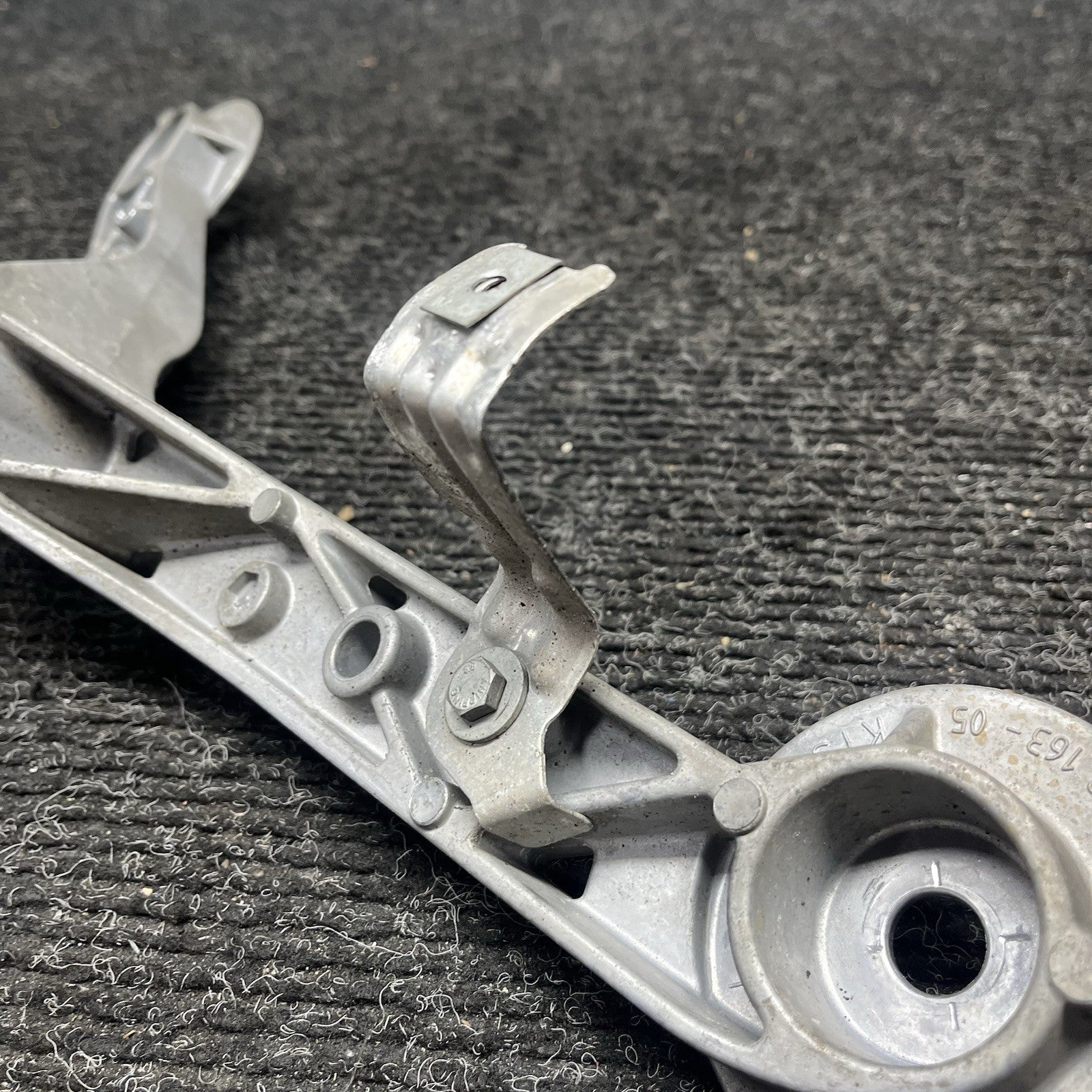☑️ 03-08 BMW Z4 E85 E86 Rear Differential Carrier Bracket SupportRod 6758163 OEM