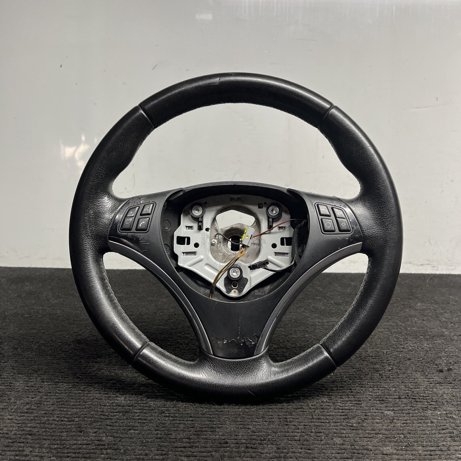 ☑️ 06-10 OEM BMW E92 E93 335 Sport Steering Wheel Black LEATHER w/ Manual