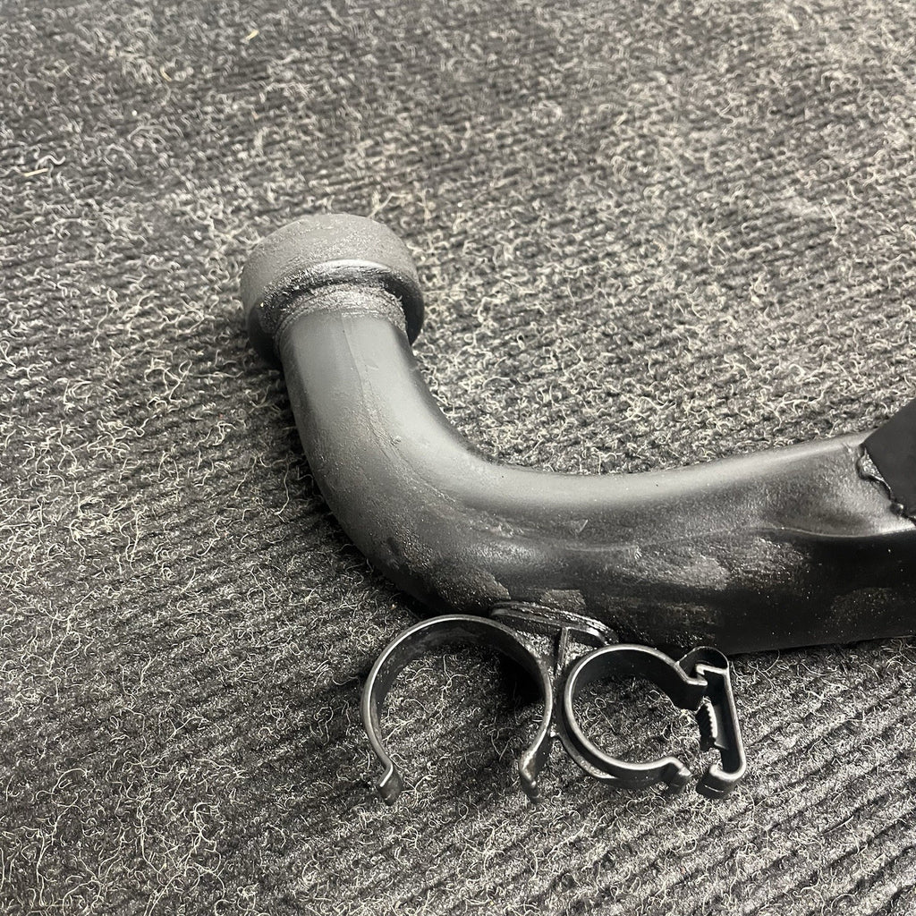 ☑️ BMW E90 335xi Air Intake Pipe Duct Induction Tube Front Engine N54 OEM