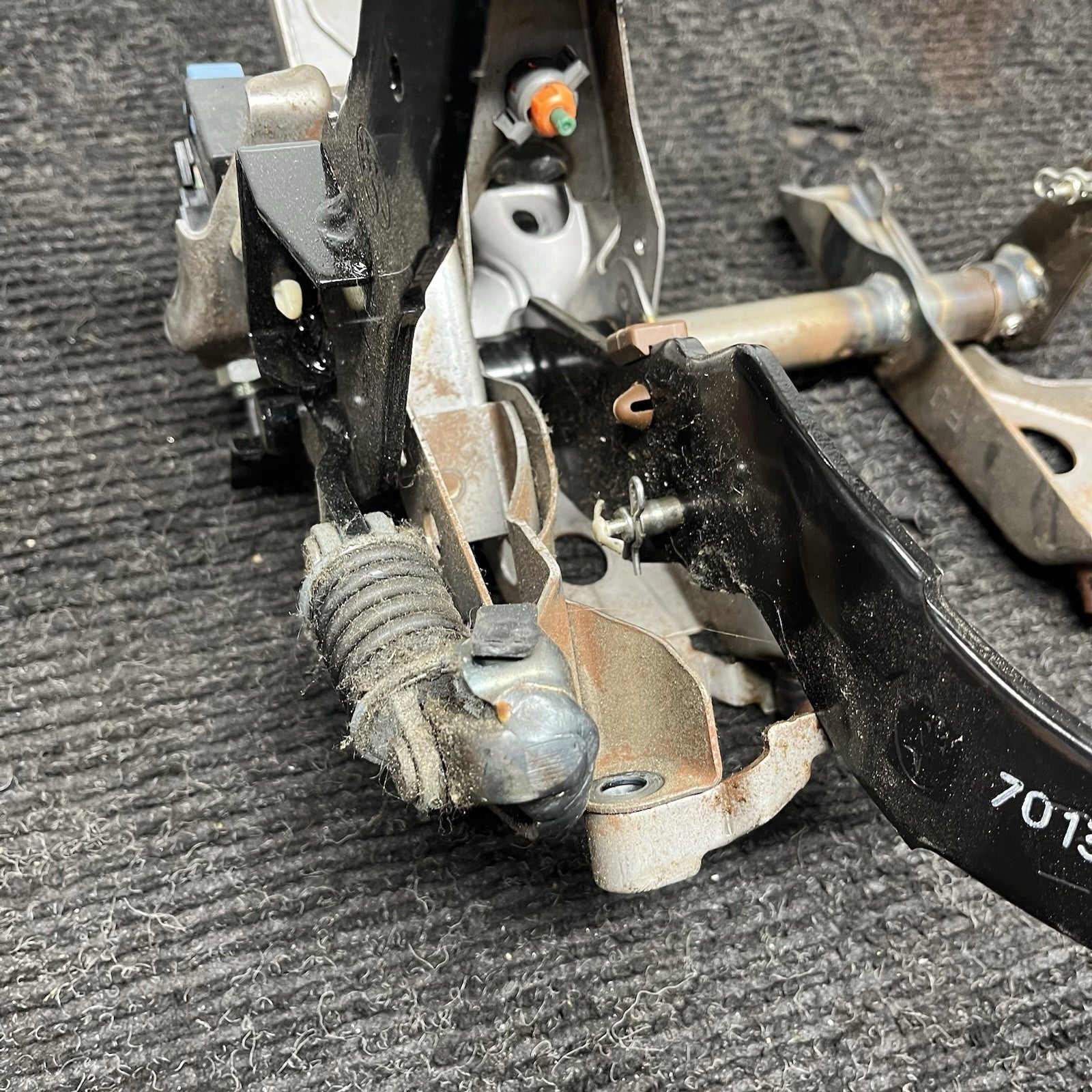 ☑️ 2015-2019 Subaru WRX STI Brake & Clutch Pedal Assembly OEM 15-19