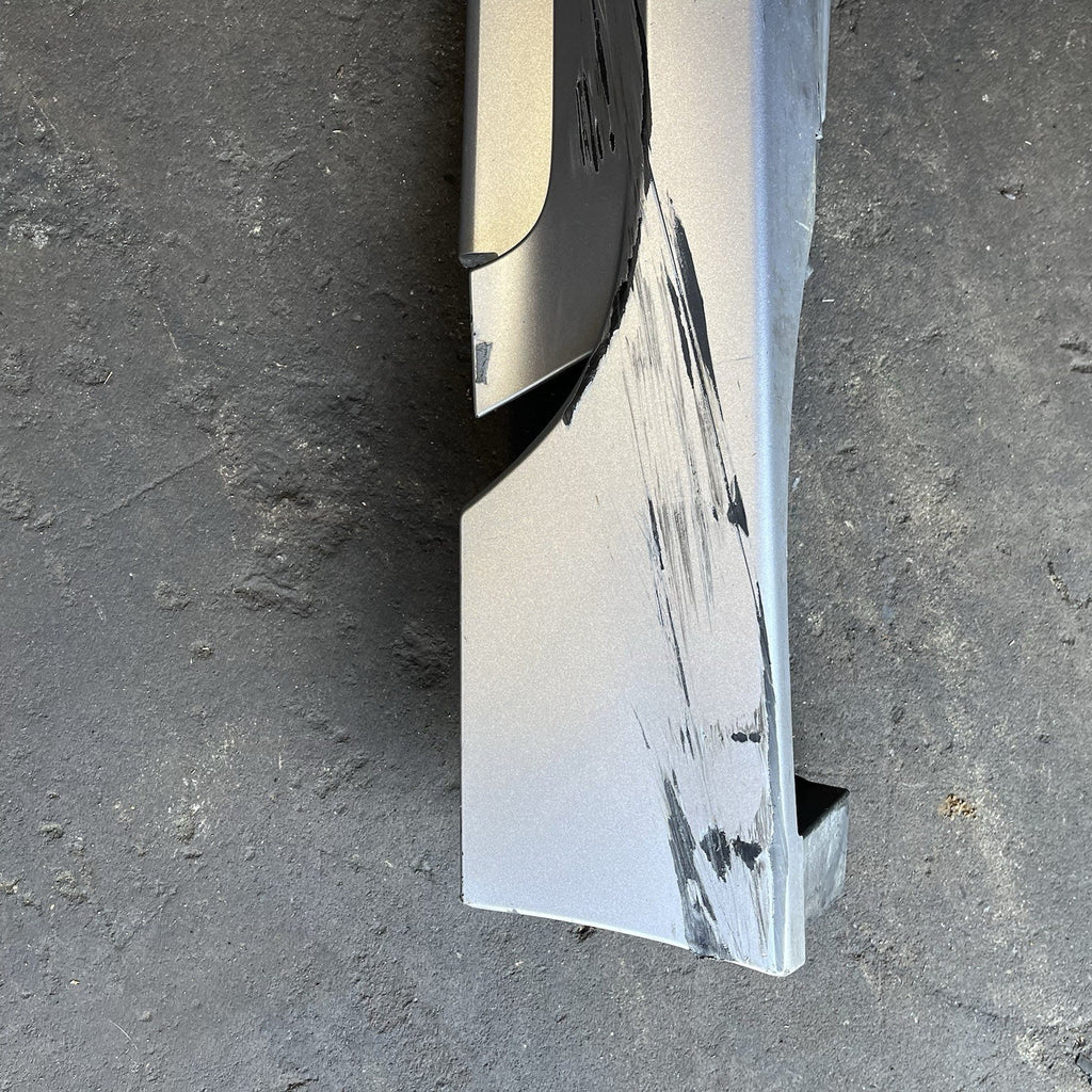 ☑️ 2021-26 TOYOTA GR86 / BRZ OEM LEFT DRIVER SIDE SKIRT ROCKER PANEL COVER (P8Y)