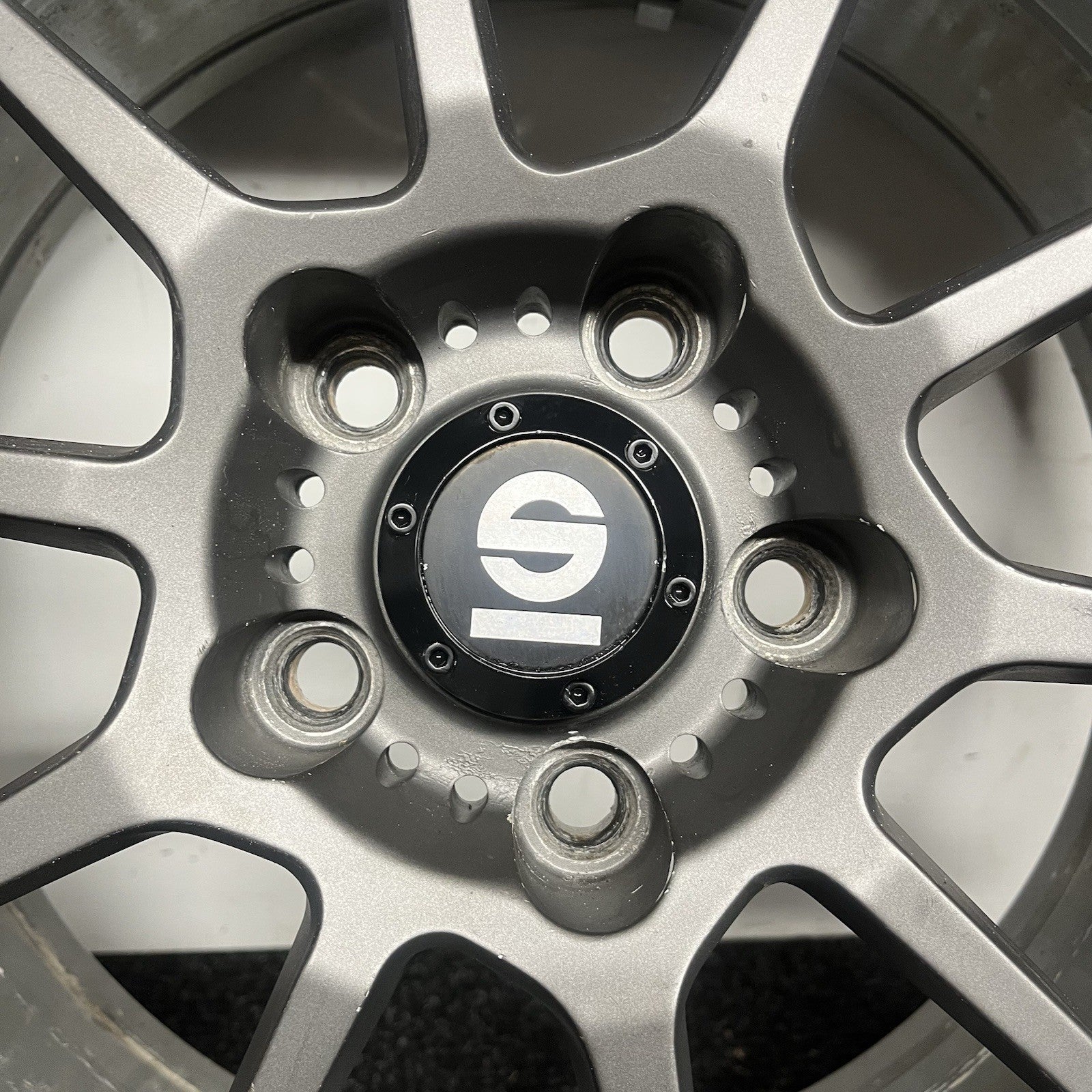 ☑️ Sparco OZ Racing Assetto Gara Wheel 17x7.5  ET45 5x100 Alloy Rim Gray