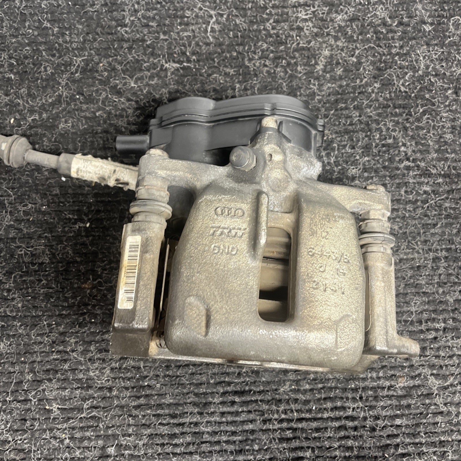 ☑️ 08-12 AUDI B8 A4 B8 A5 Q5 REAR BRAKE CALIPER MOTOR RIGHT PASSENGER OEM 062723