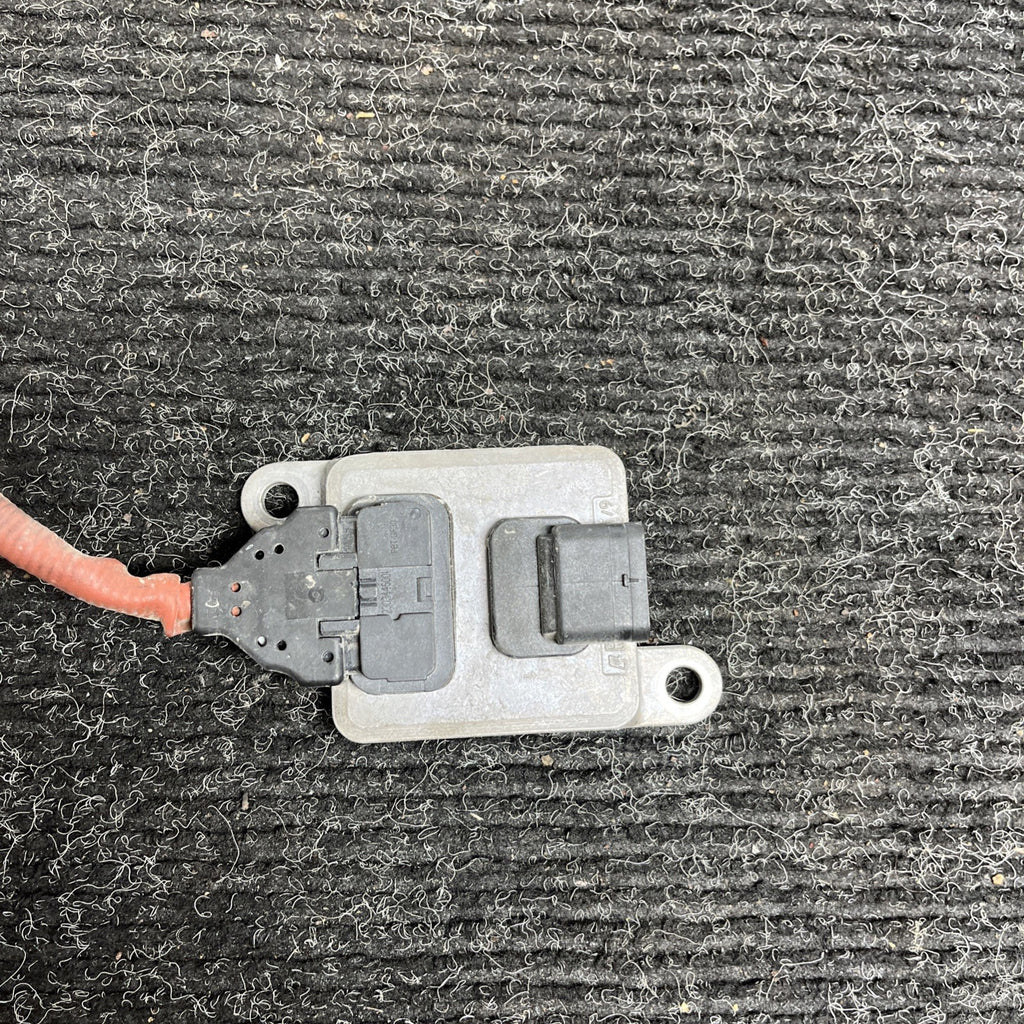 ☑️09-18 BMW E90 E70 F30 328d 335d 535d 35d NOX Nitrogen OxideSensor 85898450 OEM