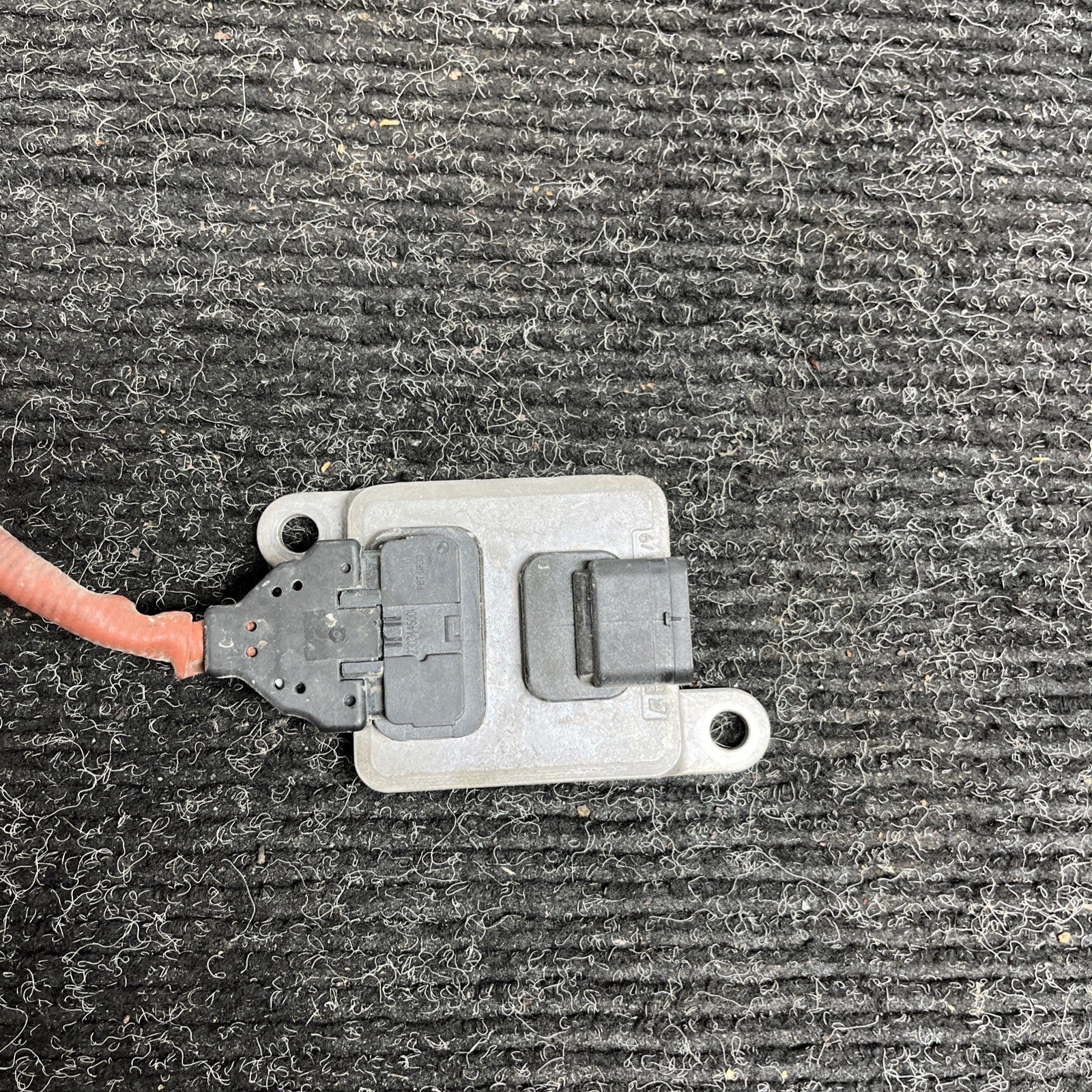 ☑️09-18 BMW E90 E70 F30 328d 335d 535d 35d NOX Nitrogen OxideSensor 85898450 OEM