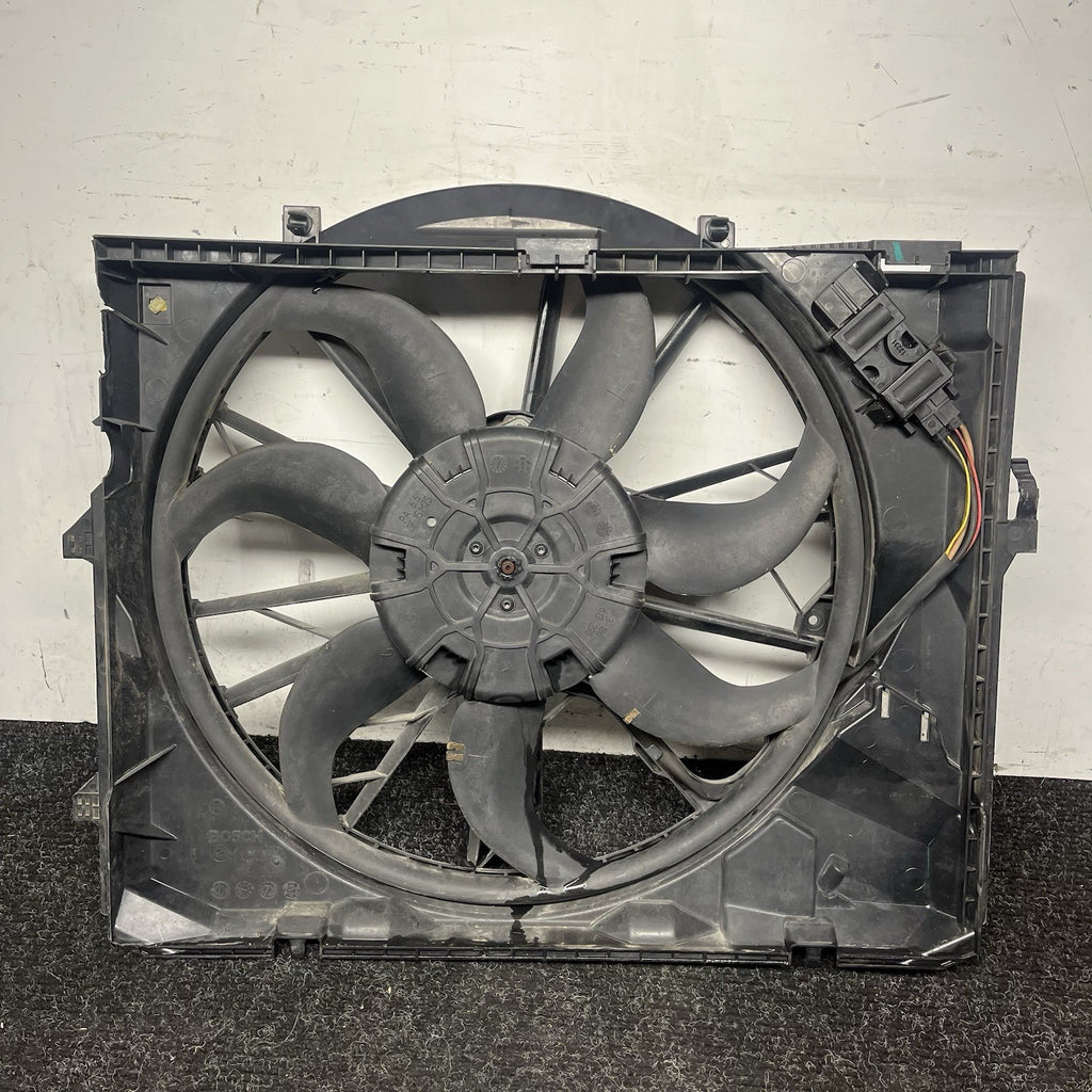 ☑️ 2007-2013 BMW 128i 328i N51 Radiator Cooling Fan 17427547305 OEM NOTE*