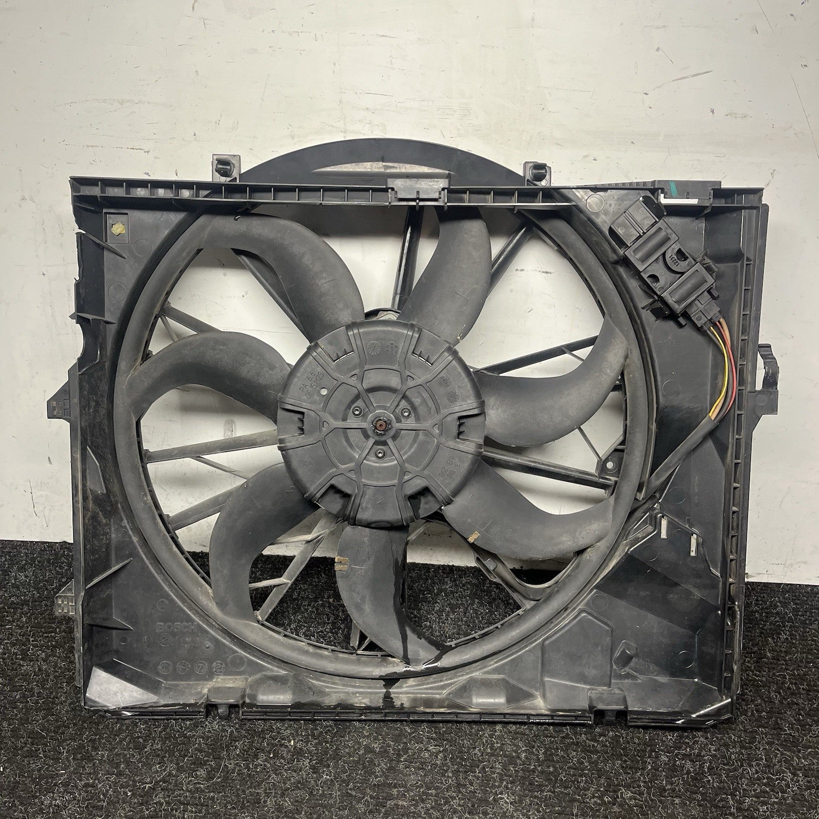 ☑️ 2007-2013 BMW 128i 328i N51 Radiator Cooling Fan 17427547305 OEM NOTE*