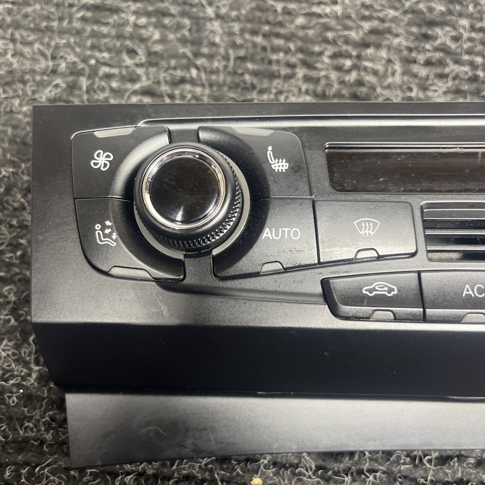 ☑️ 2009 2010 2011 2012 Audi A4 AC Heater Climate Control OEM 8T1820043AQ