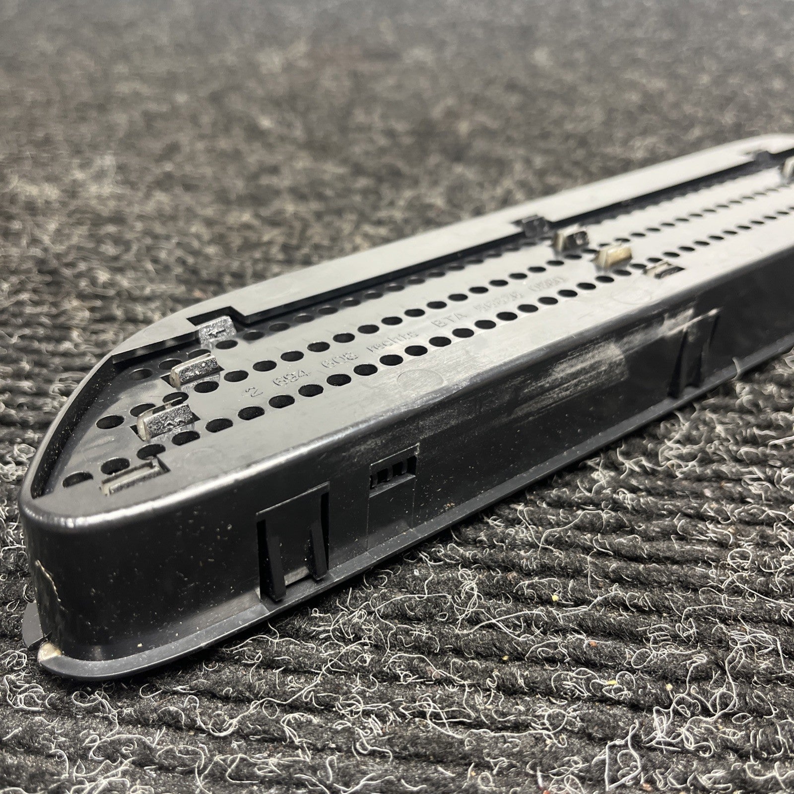 ☑️ 01-06 BMW E46 M3 Right & Left Set Fender Molding Grill Vent Trim Set