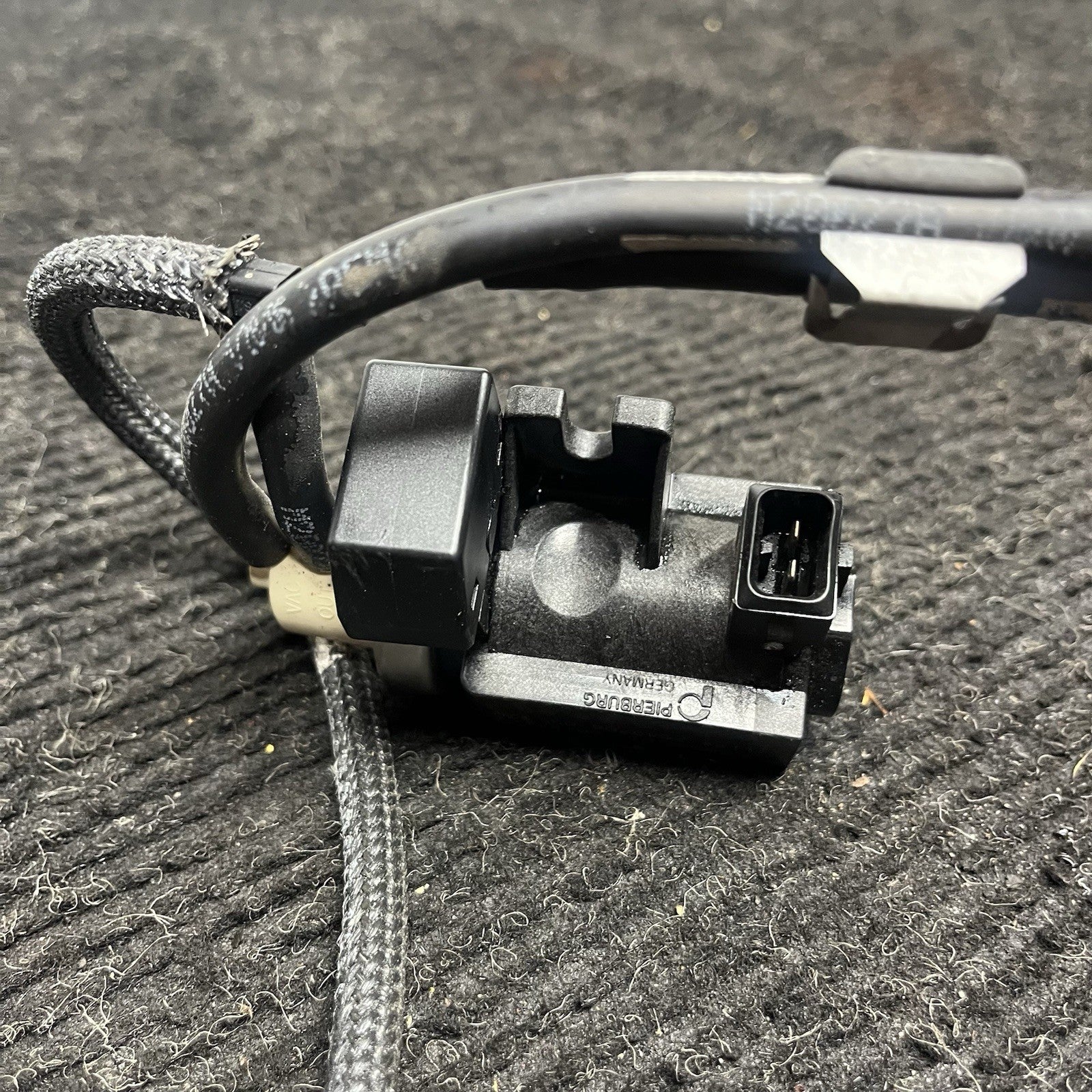 ☑️ 06-13 OEM BMW E90 E92 N54 Turbo Charger Air Pressure Boost Solenoid Valve SET