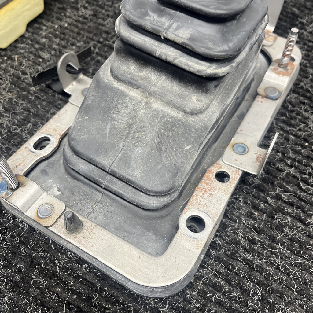 ☑️ 2013-2020 Subaru BRZ Scion FRS Toyota 86 Shifter Trim Boot Noise Dampener OEM