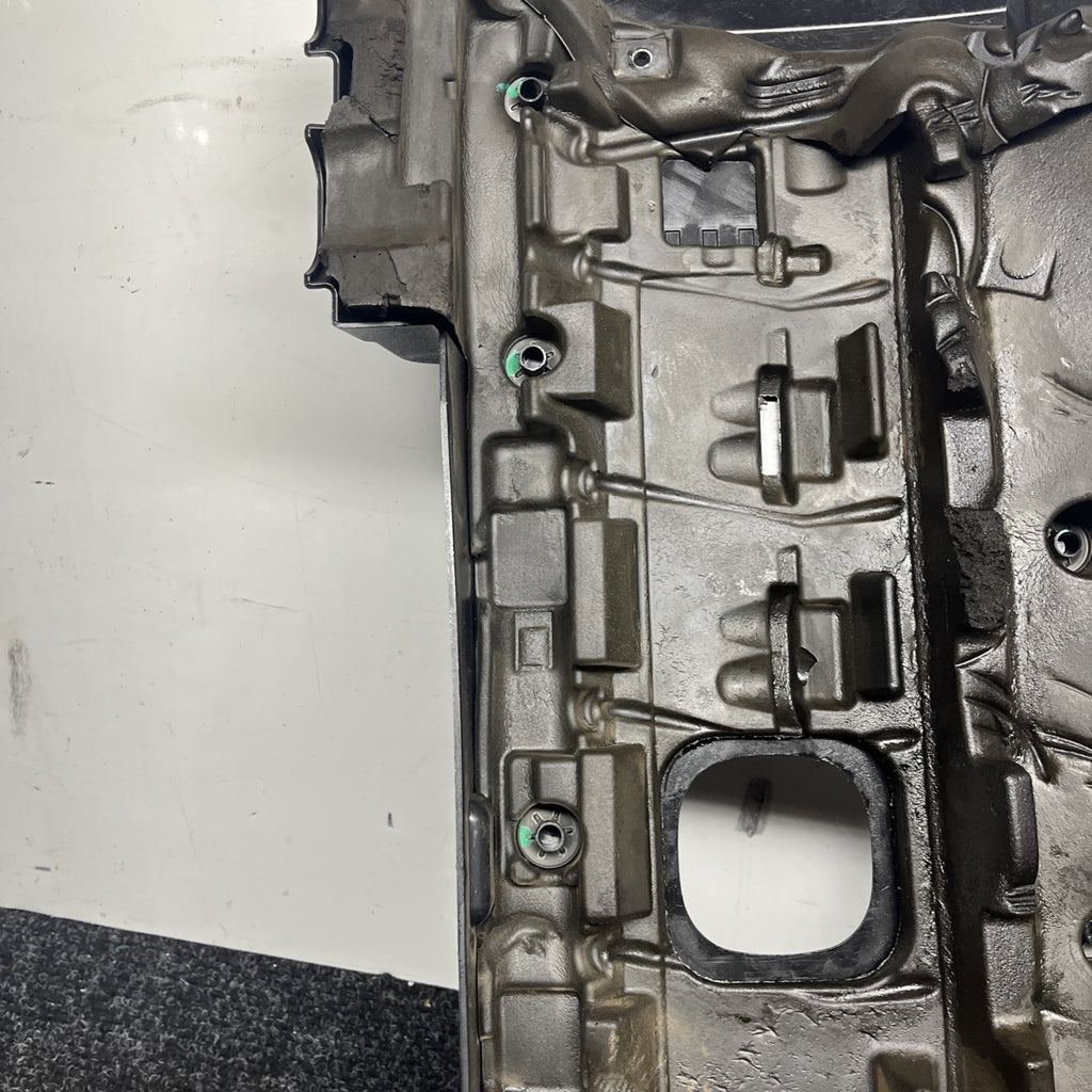 ☑️ OEM BMW E88 E90 E92 E93 Engine Cover N54 Head Cylinder Ignition Coil Covering