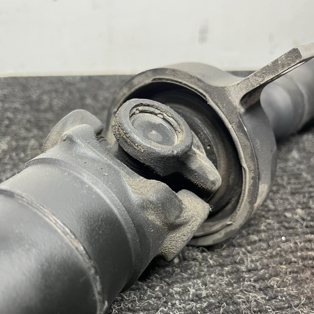 ☑️ 08-10 OEM BMW E82 E88 135 N54 Rear Drive Shaft Propeller Manual Transmission
