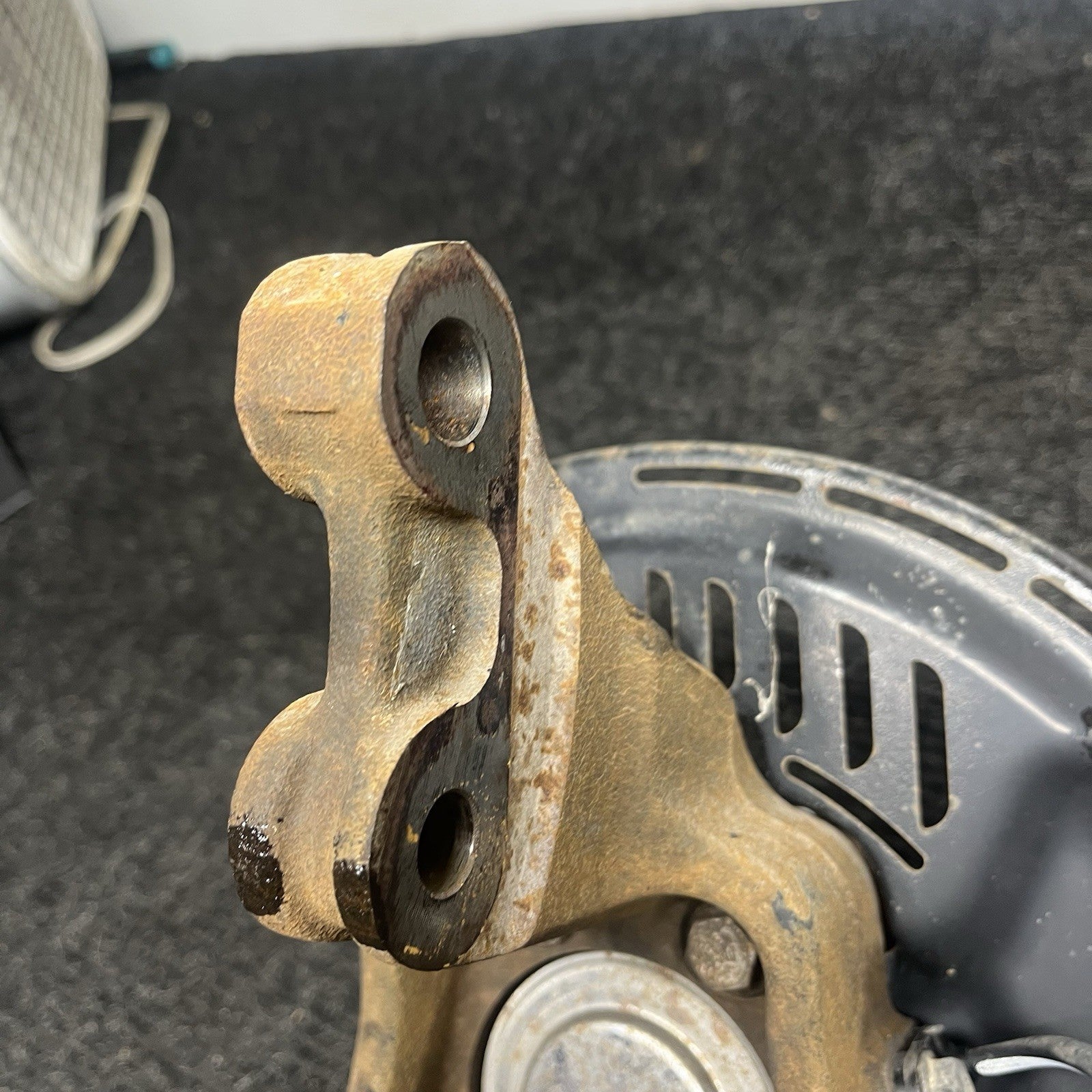 ☑️ 2013-2020 Scion FRS Subaru BRZ 86 Front RH Right Pass Side Knuckle Hub OEM