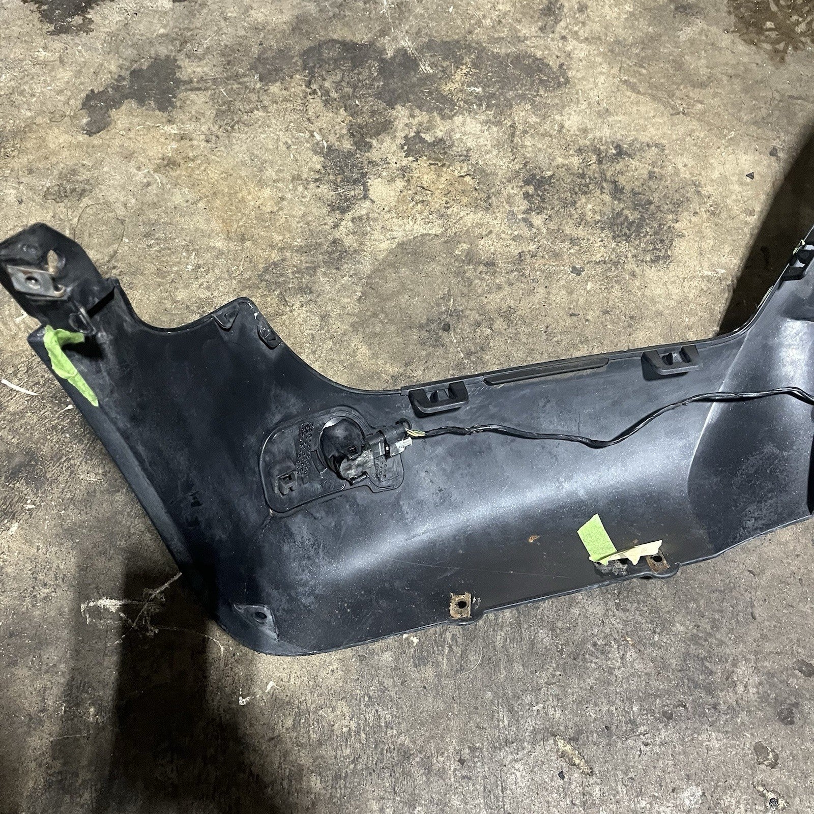 ☑️ 2009-2013 BMW X5 - Front Lower Bumper Valance 7222371
