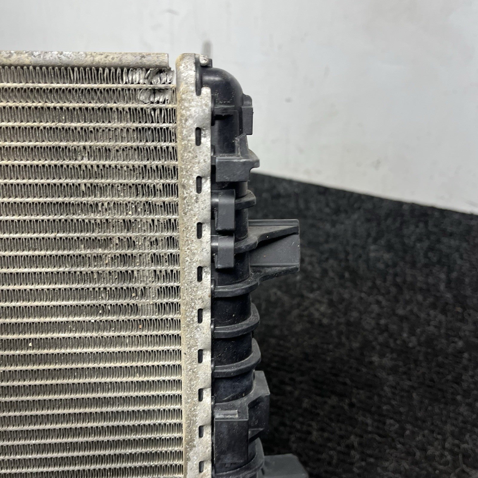 ☑️ OEM 2011-2015 AUDI Q7 3.0L FRONT LEFT RIGHT AUX AUXILIARY SECONDARY RADIATOR