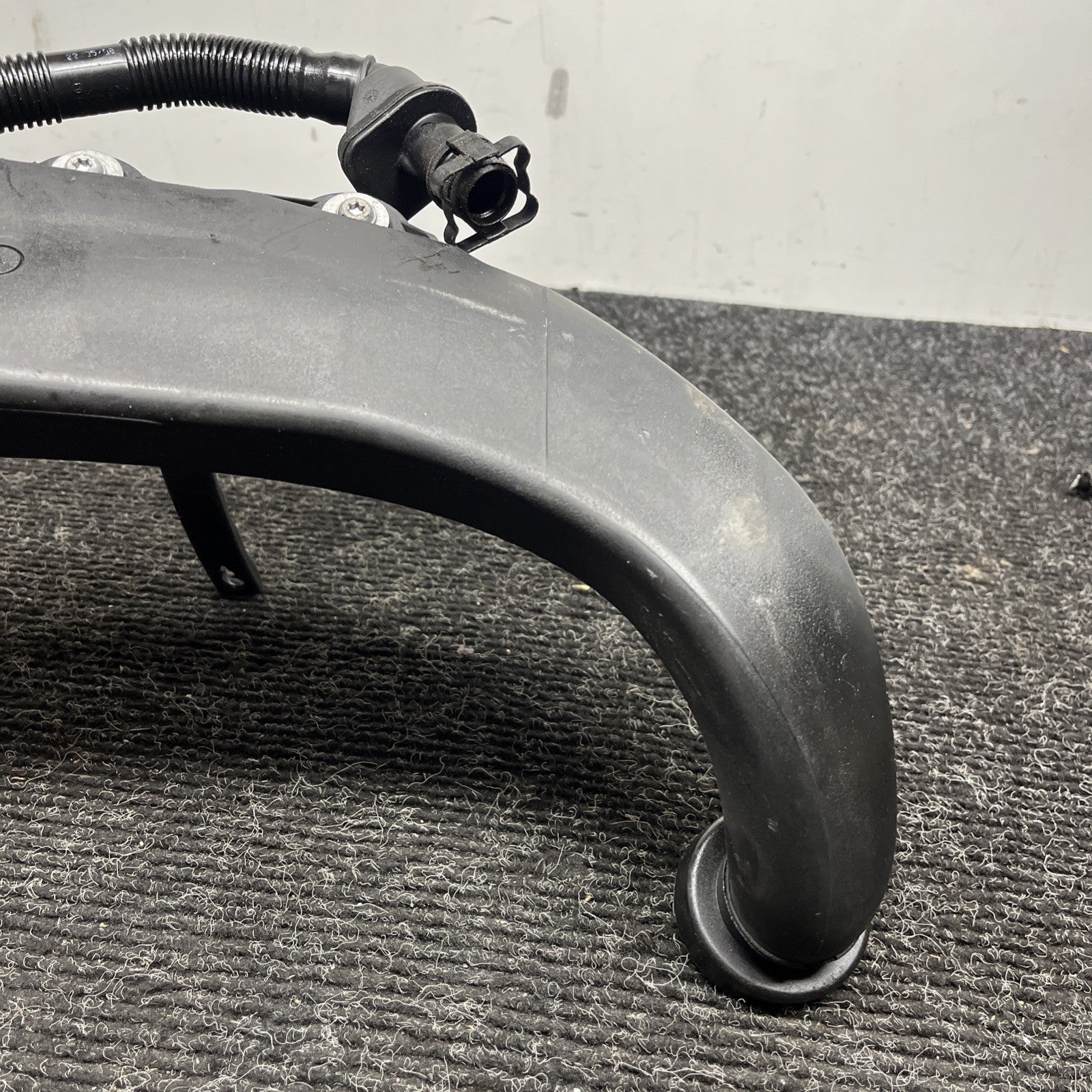 ☑️ 07-13 BMW 335i ENGINE TURBO INTAKE CHARGE INDUCTION PIPE TUBE OEM 7600028