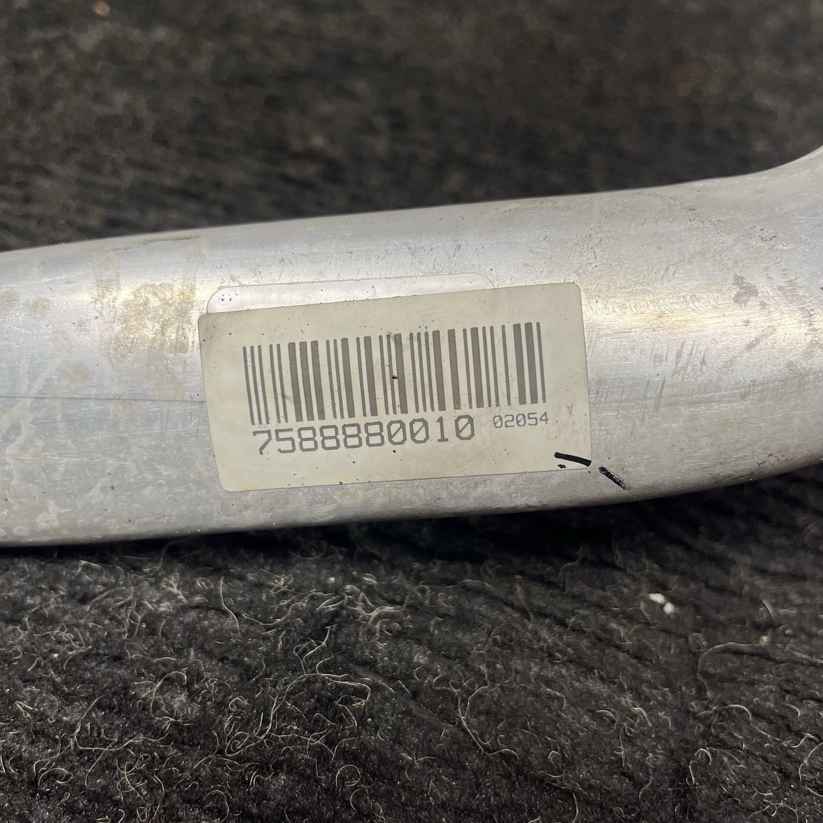 ☑️ 2011 BMW N55 BMW Engine Coolant Pipe 7588880 OEM