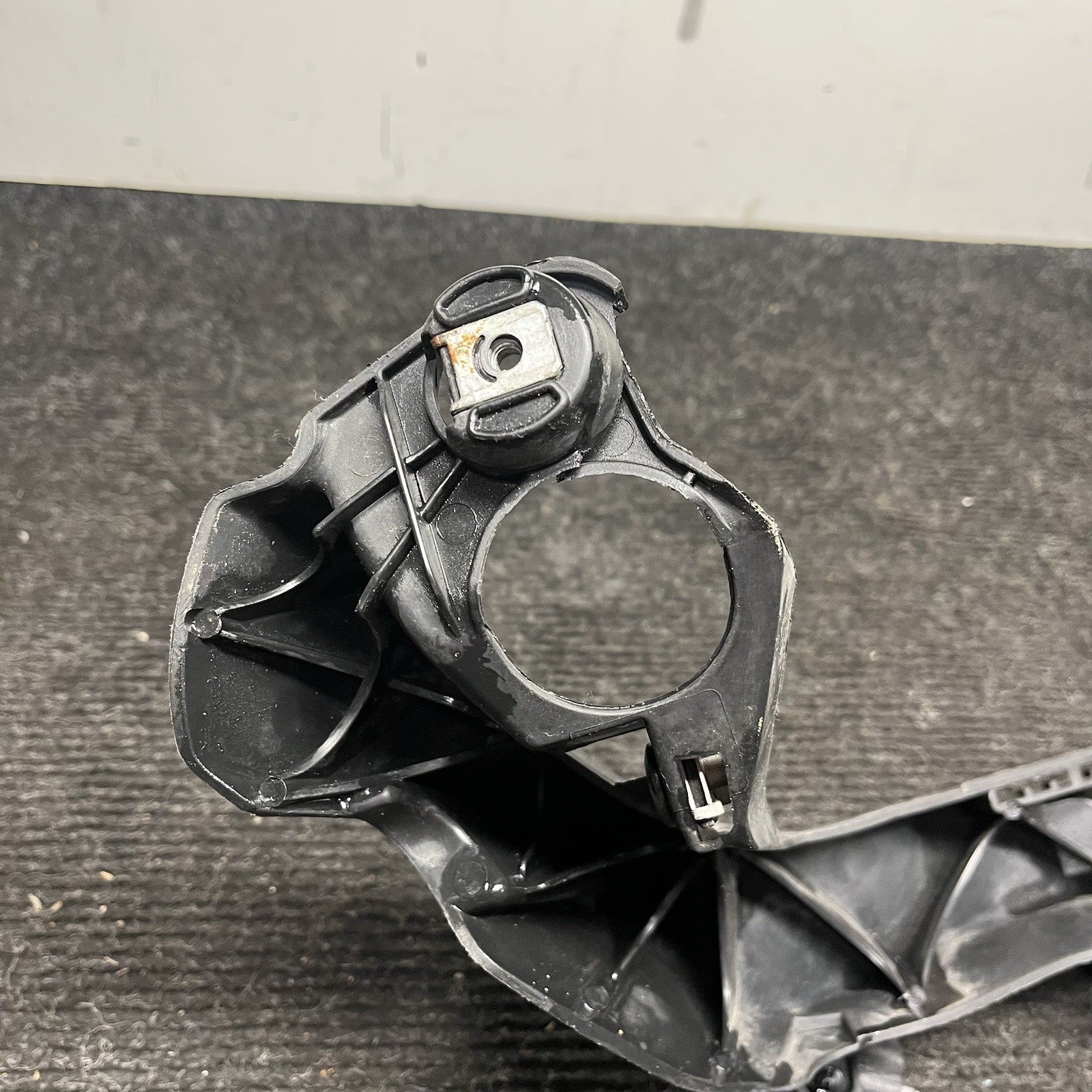 ☑️ 07-10 OEM BMW E92 E93 328 335 Left Driver Headlight Bracket Carrier Mount