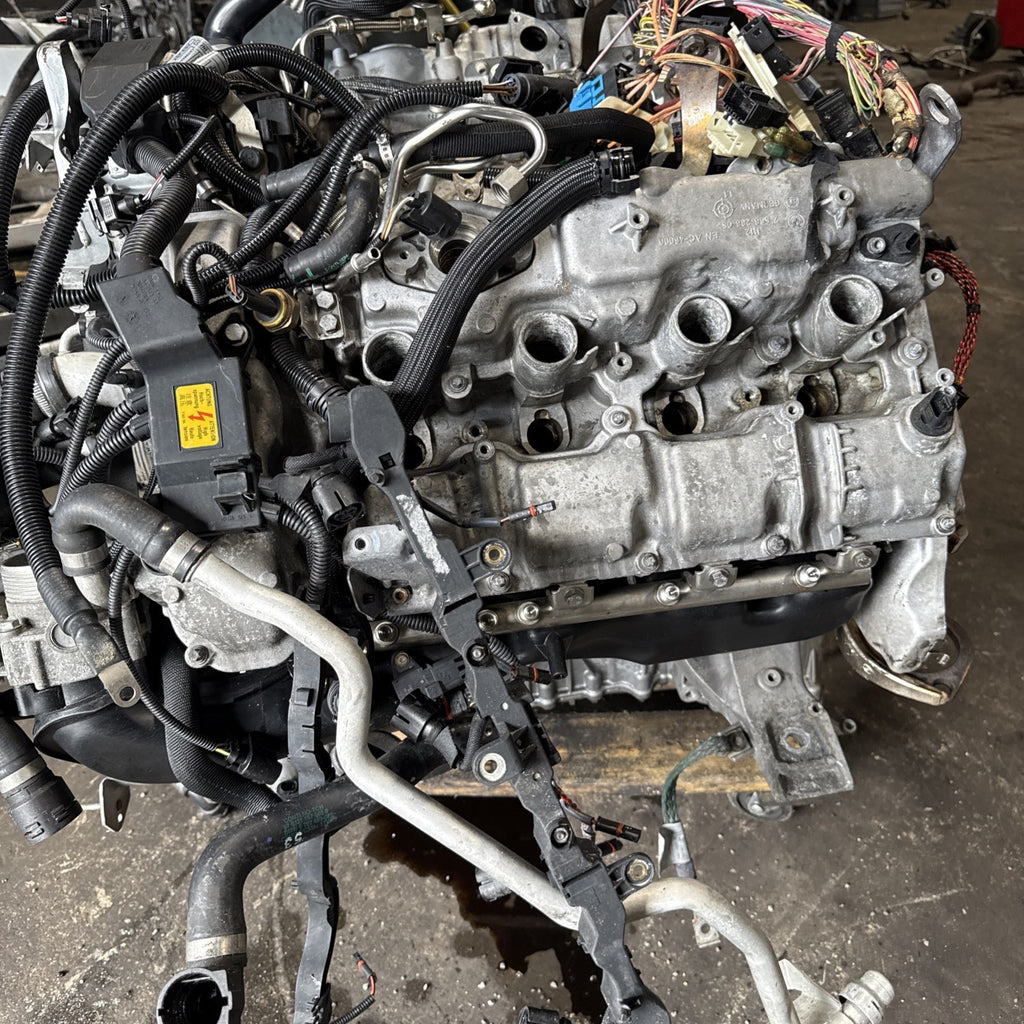 10-14 OEM BMW E70 E71 X5M X6M S63 4.4L Engine Motor Long Block LOW COMPRESSION*