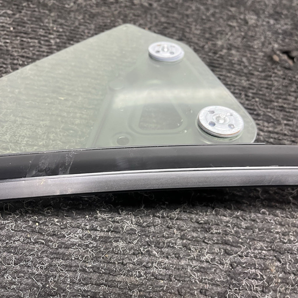 ☑️ 2022-25 TOYOTA GR86 OEM Door Window Glass / Left Driver Side Corner