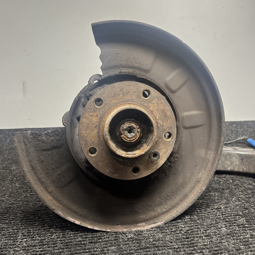 ☑️ 01-06 BMW E46 330i 330 REAR RIGHT TRAILING ARM KNUCKLE WHEEL HUB W/AXLE  OEM