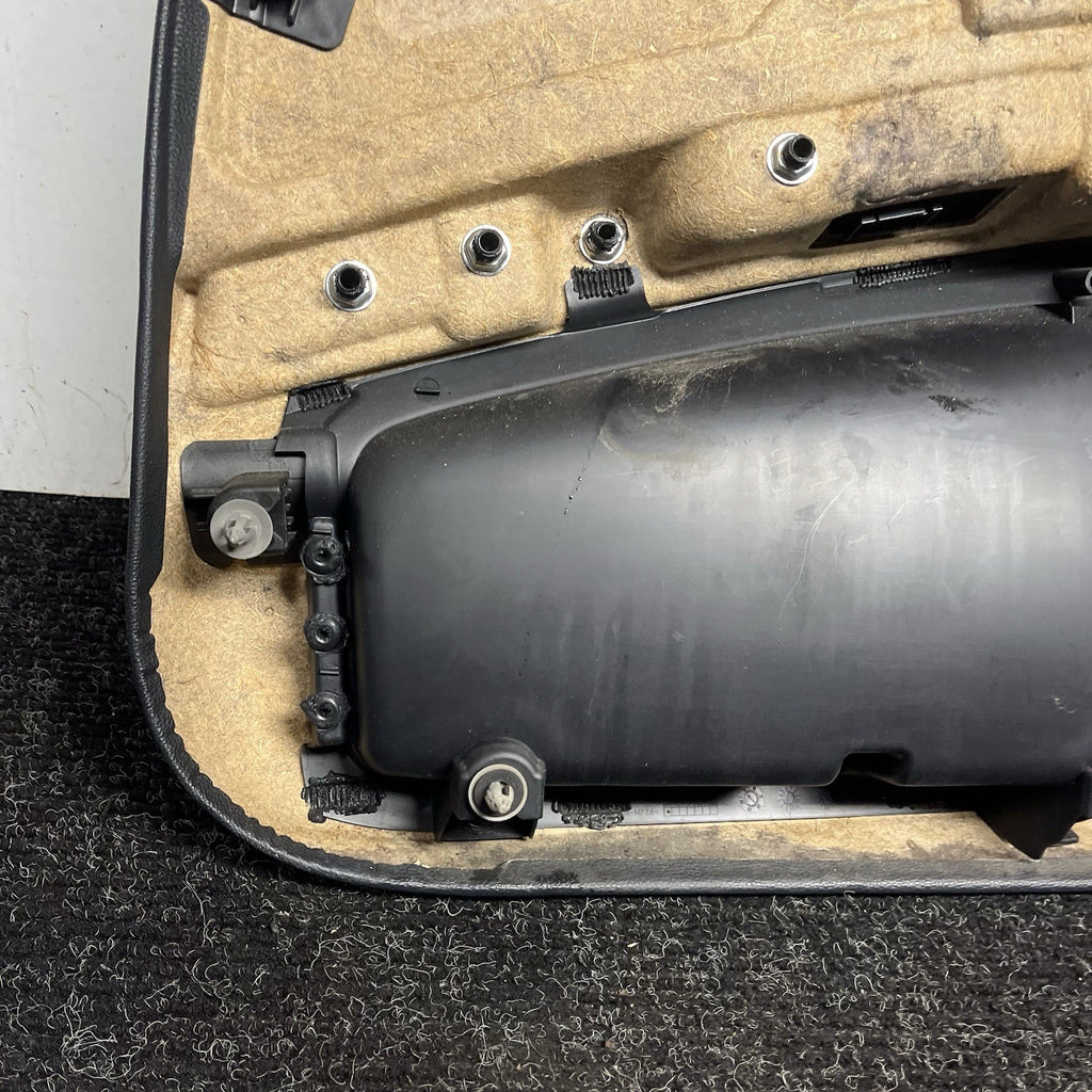 ☑️ 06-12 BMW E90 E91 OEM Driver Front Side Door Panel Cart Leather Black