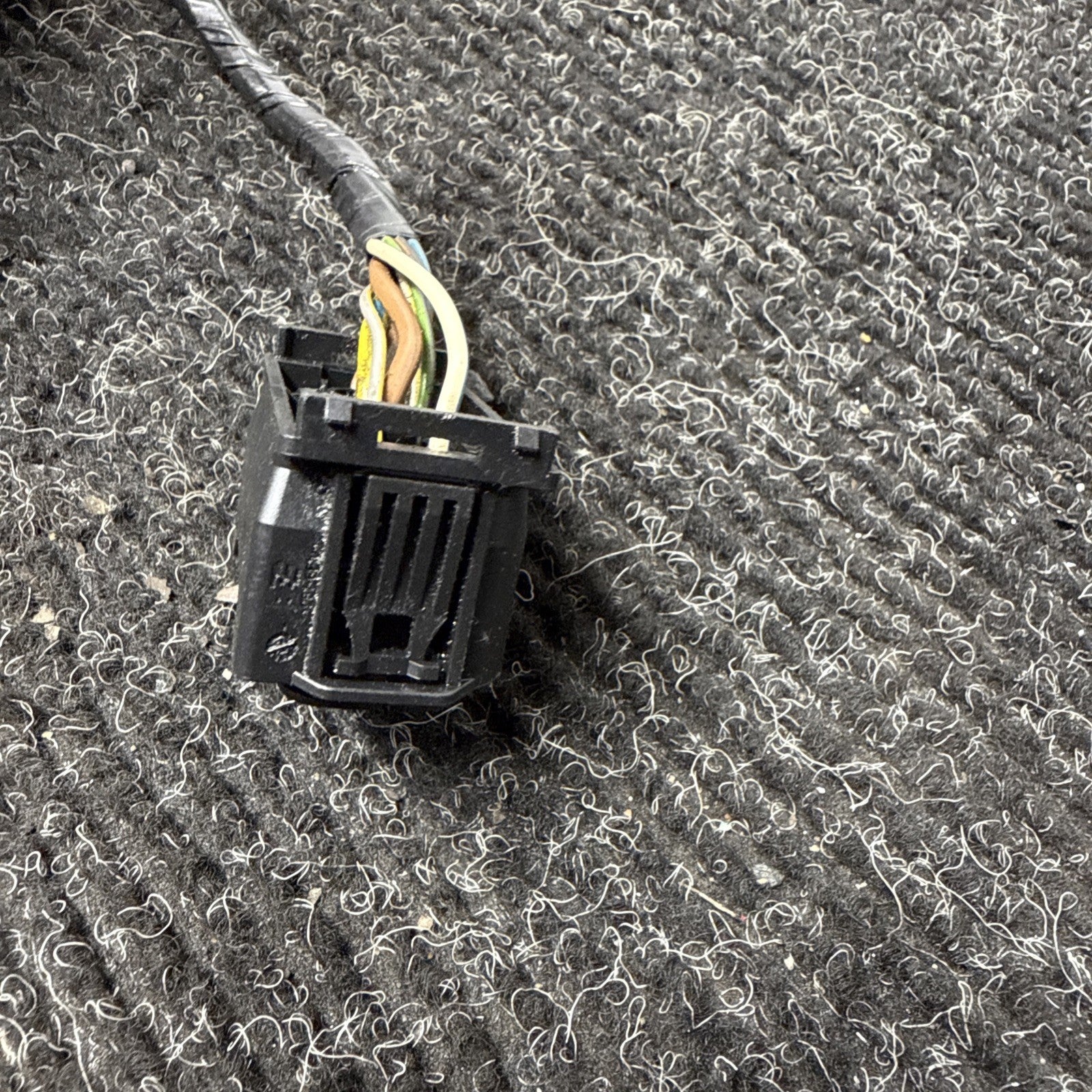 ☑️ 09-18 BMW E90 E92 E93 F20 F22 F30 F36 F10 F12 F15 Headlight Plug 12 Pin OEM