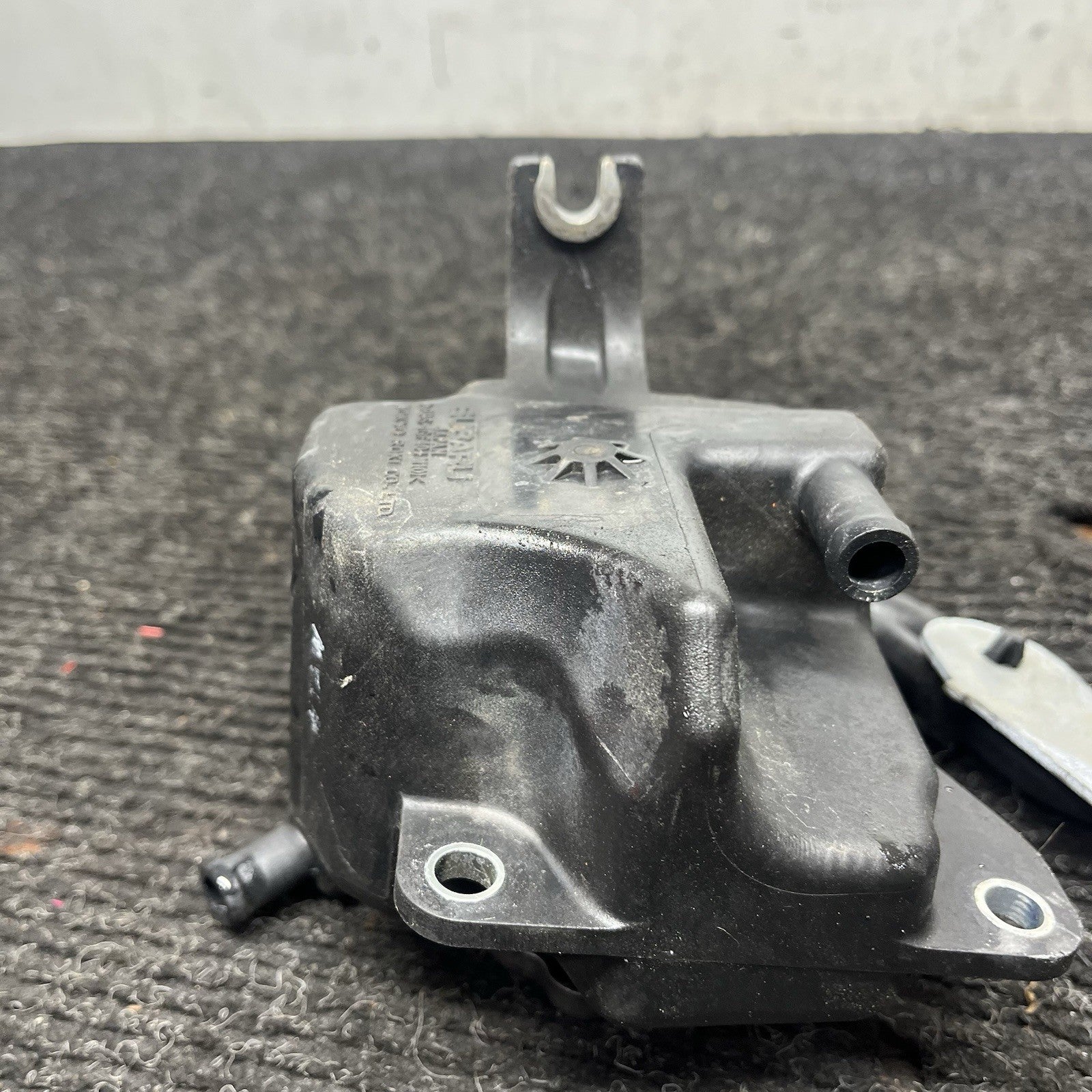 ☑️ 2008-14 Subaru Impreza WRX & STI OEM Upper Coolant Reservoir Expansion Tank
