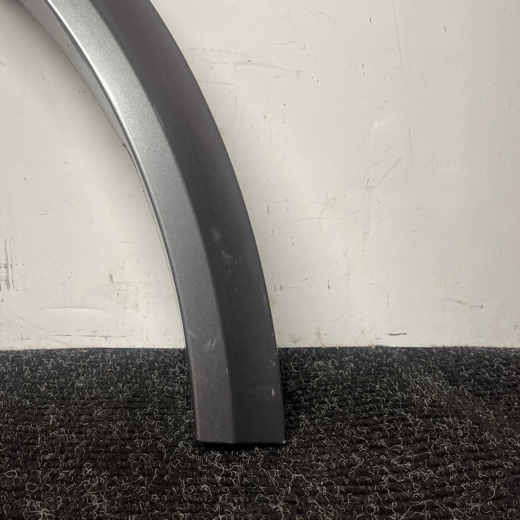 ☑️ 2010-2013 BMW E70 X5 M Sport Front Right Fender Panel Wheel Arch Molding OEM