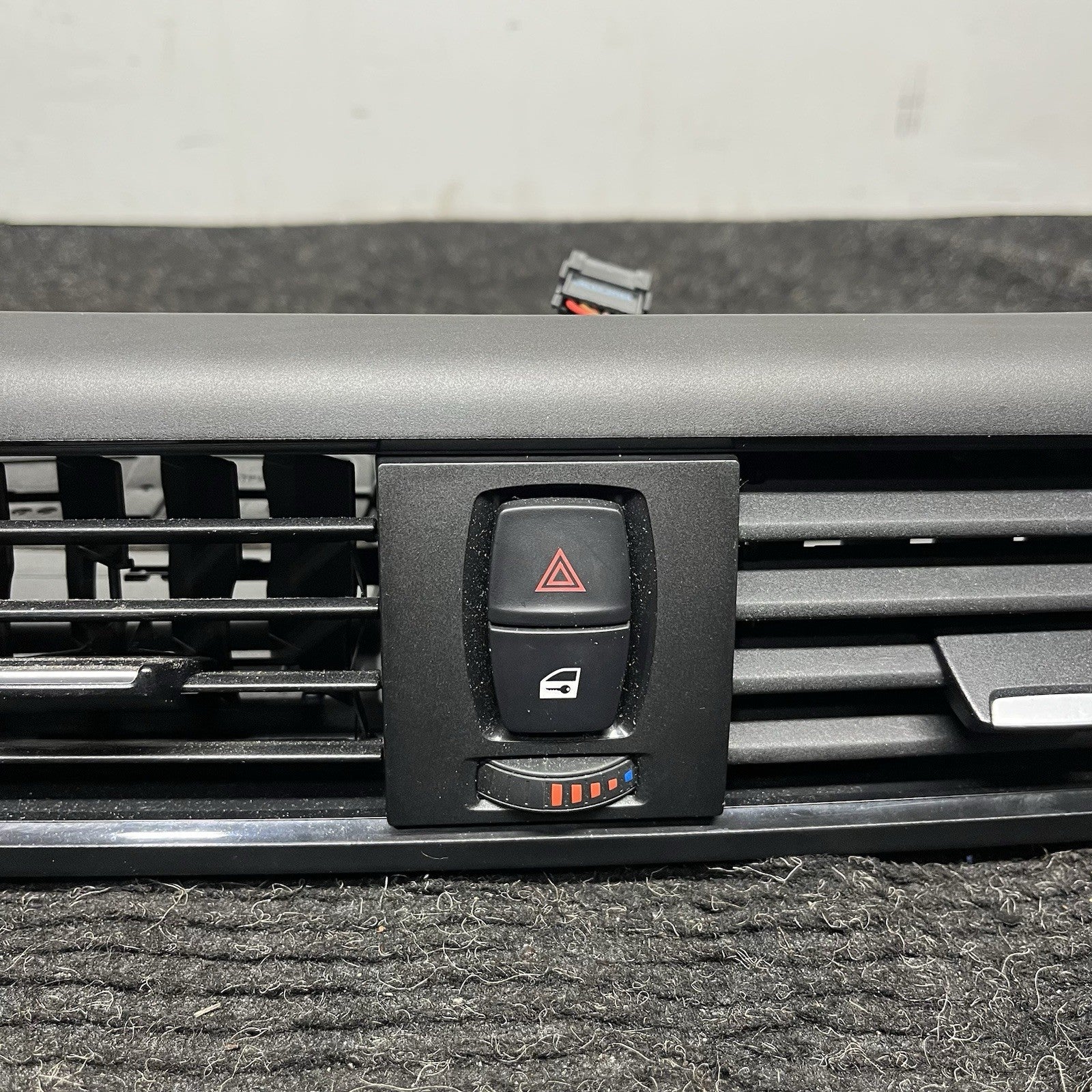 ☑️ 14-20 OEM BMW F22 F30 F32 F36 F87 F80 Front Dash Center Air Vent Grille Black
