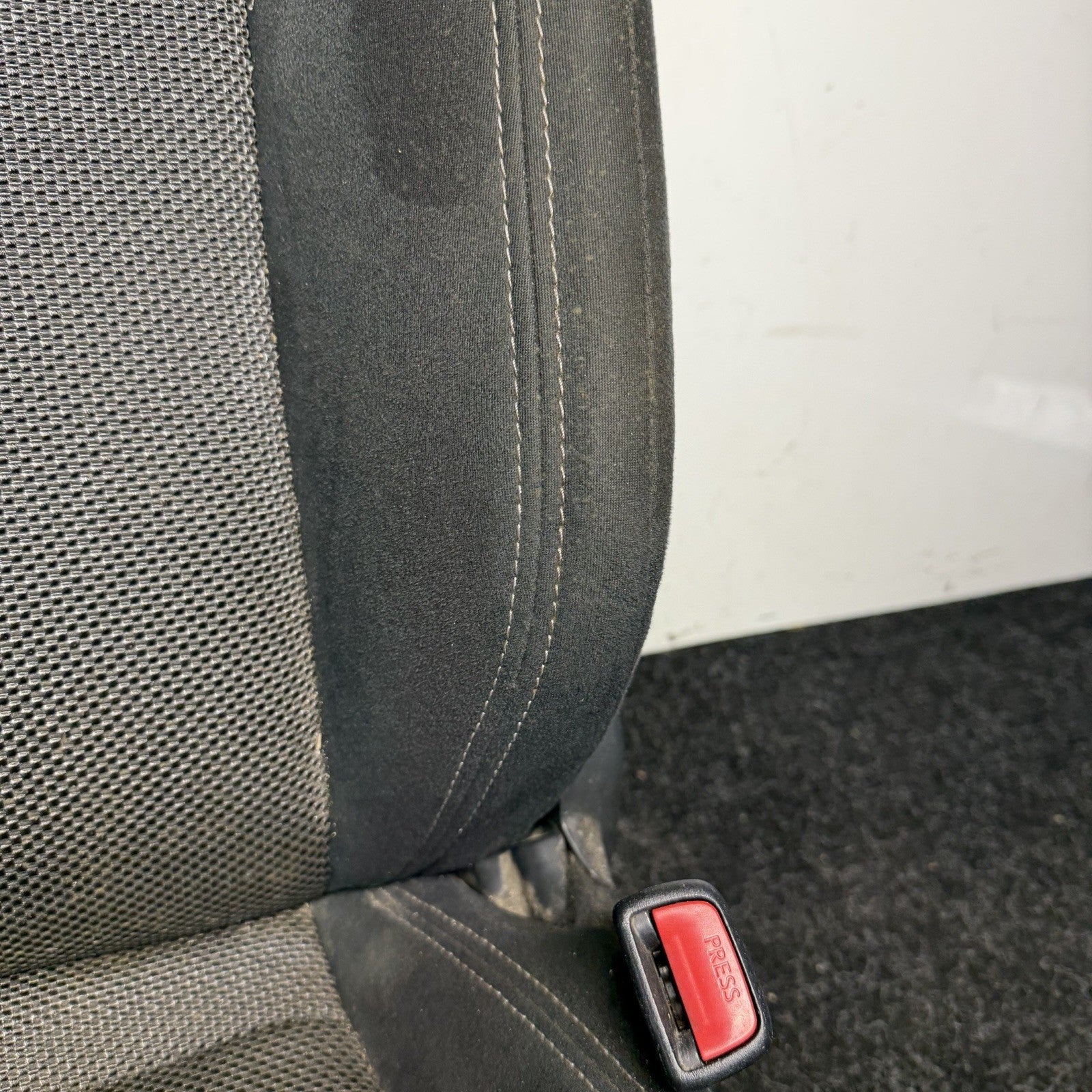☑️ 2017-2020 Toyota 86 Front Right Passenger Seat Su003-06563 Black Cloth