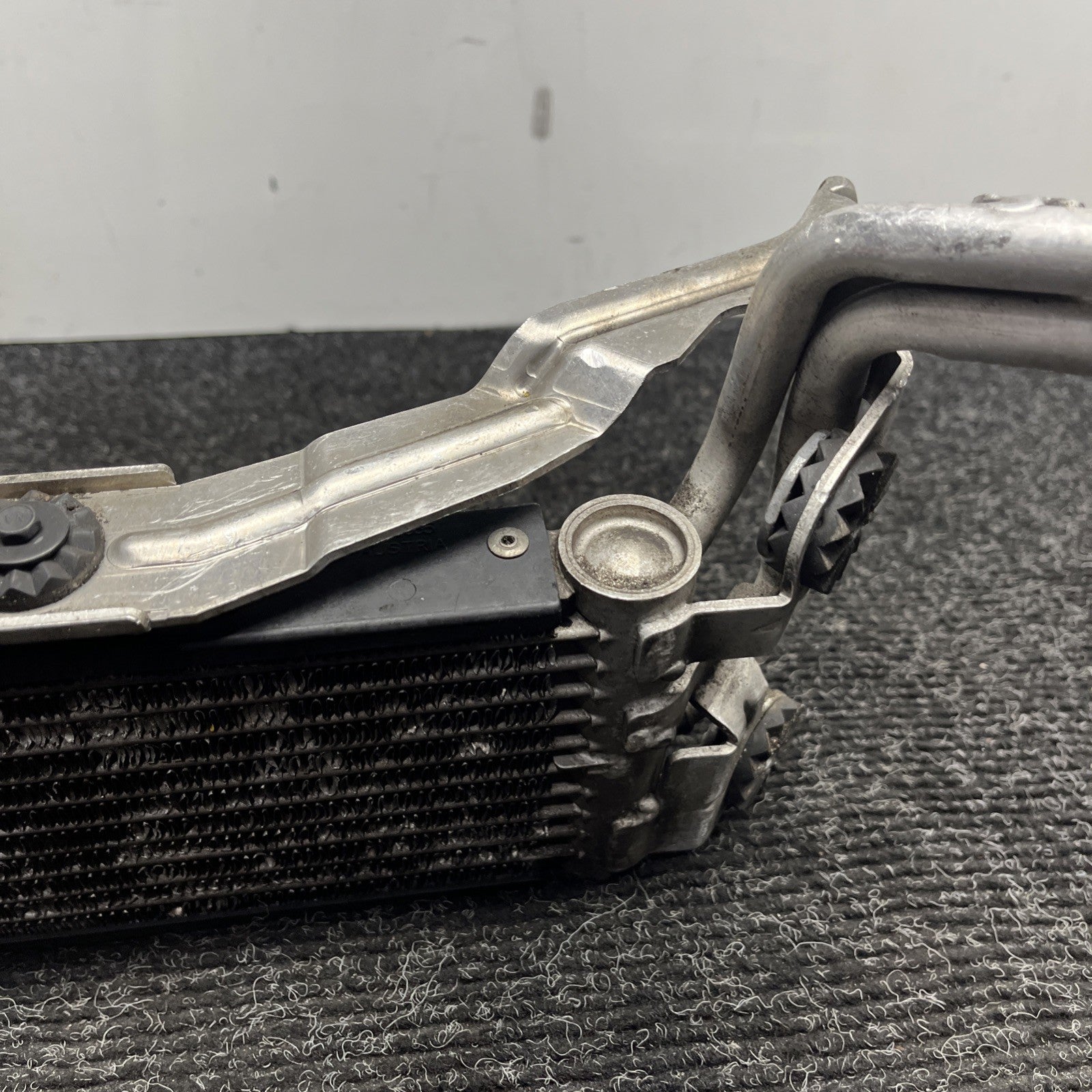 ☑️ 07-15 BMW OEM E90 E92 X1 S65 N54 N55 Right Engine Oil Cooler Radiator