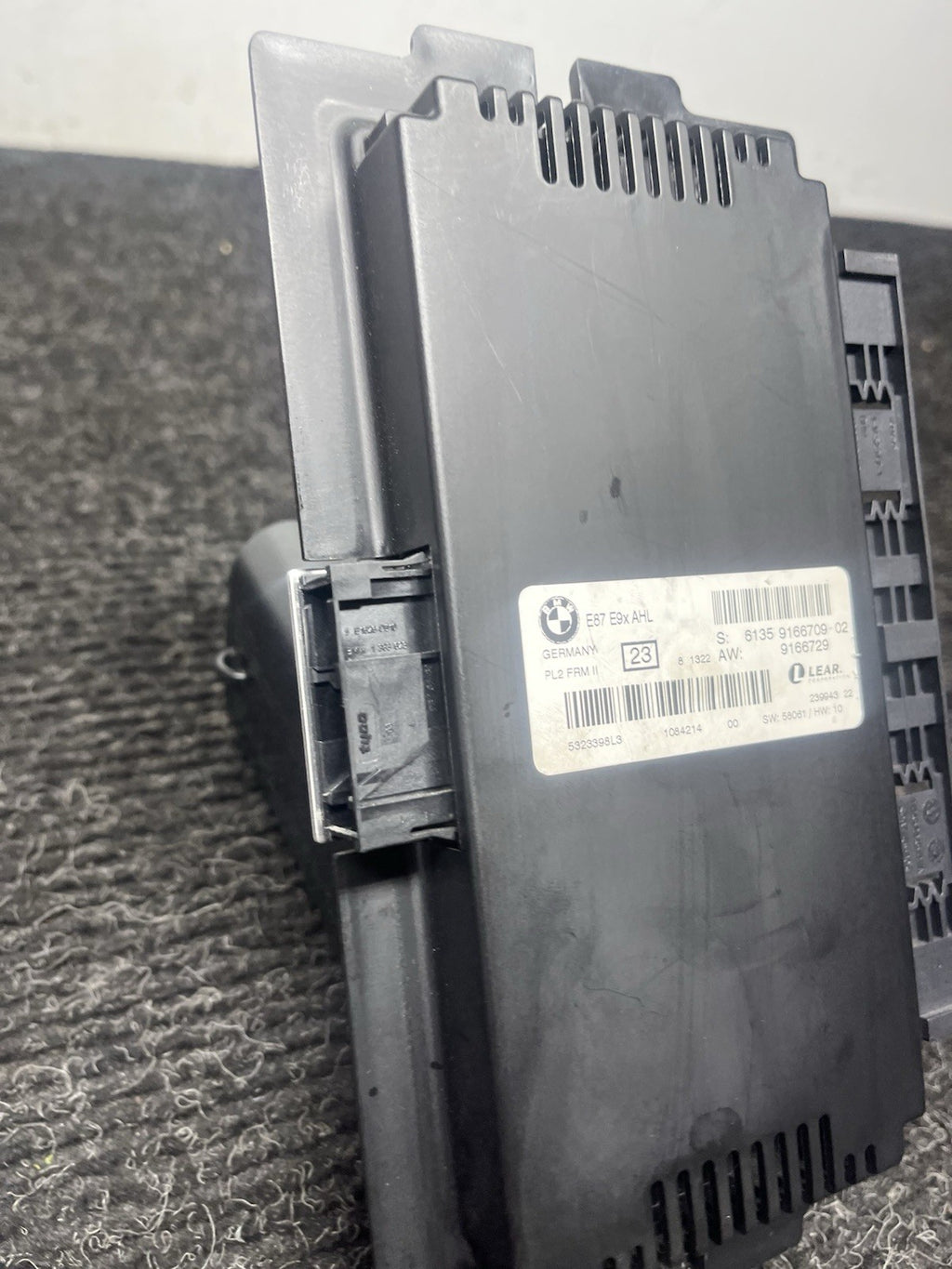 ☑️ 06-10 OEM BMW E90 E92 E93 M3 335 AHL FRM II 2 Footwell Light Control Module