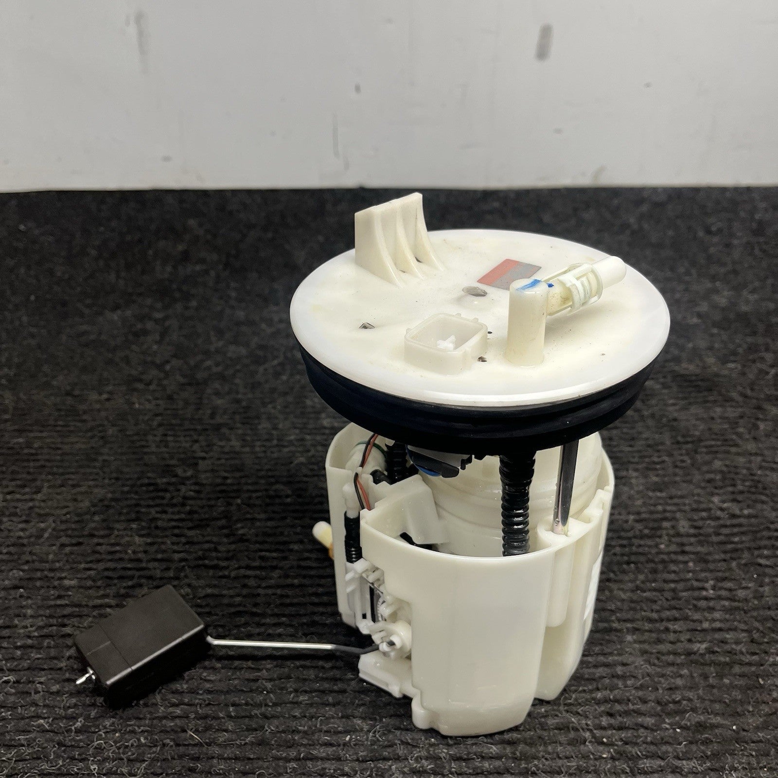 ☑️ 2013-2019 Scion Subaru FRS BRZ Fuel Pump Assembly 42021CA000 OEM