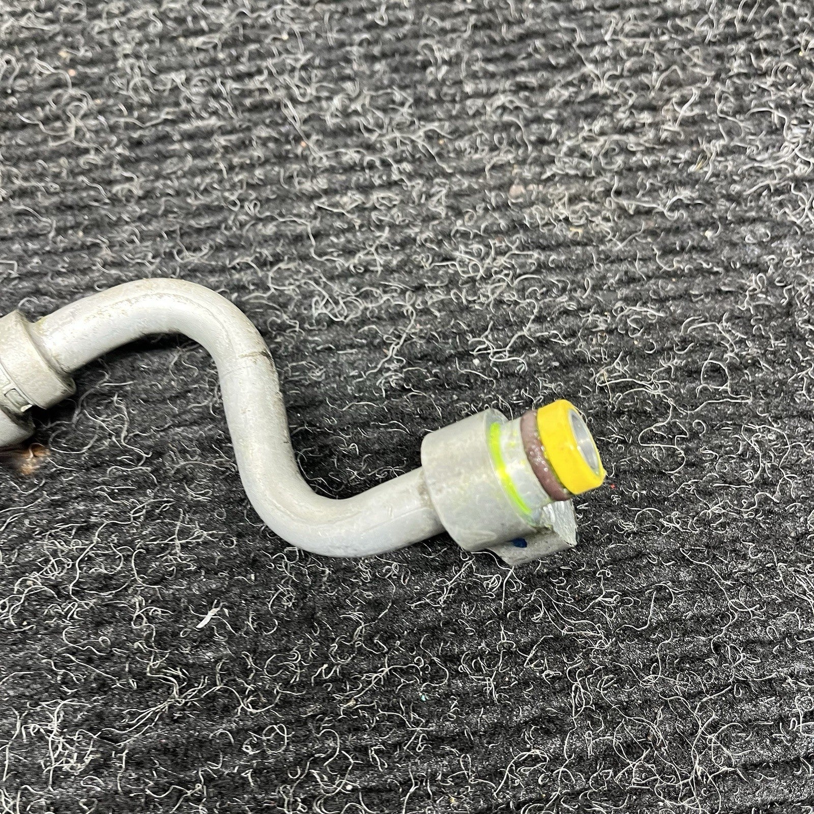 ☑️ 2003-2008 BMW Z4 AC COMPRESSOR PRESSURE HOSE LINE OEM 6909235