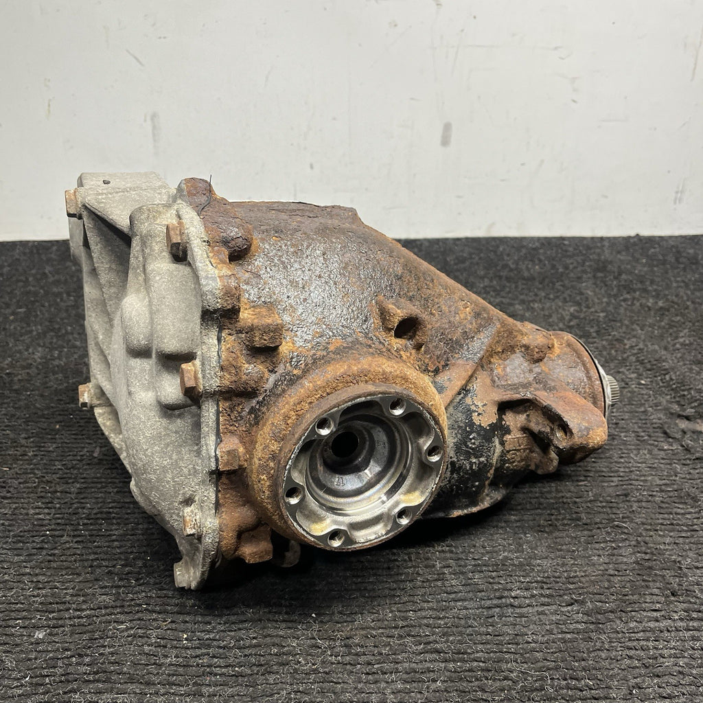 ☑️07-13 BMW E82 E88 E90 E92 135 335 Rear Axle Manual Differential 3.08 Ratio OEM