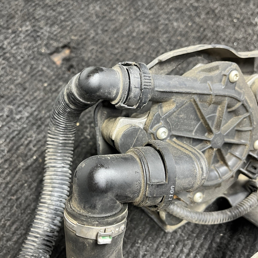 ☑️ OEM BMW E82 E88 E90 E91 E92 E93 128 328 N51 N52 Smog Air Injection Pump