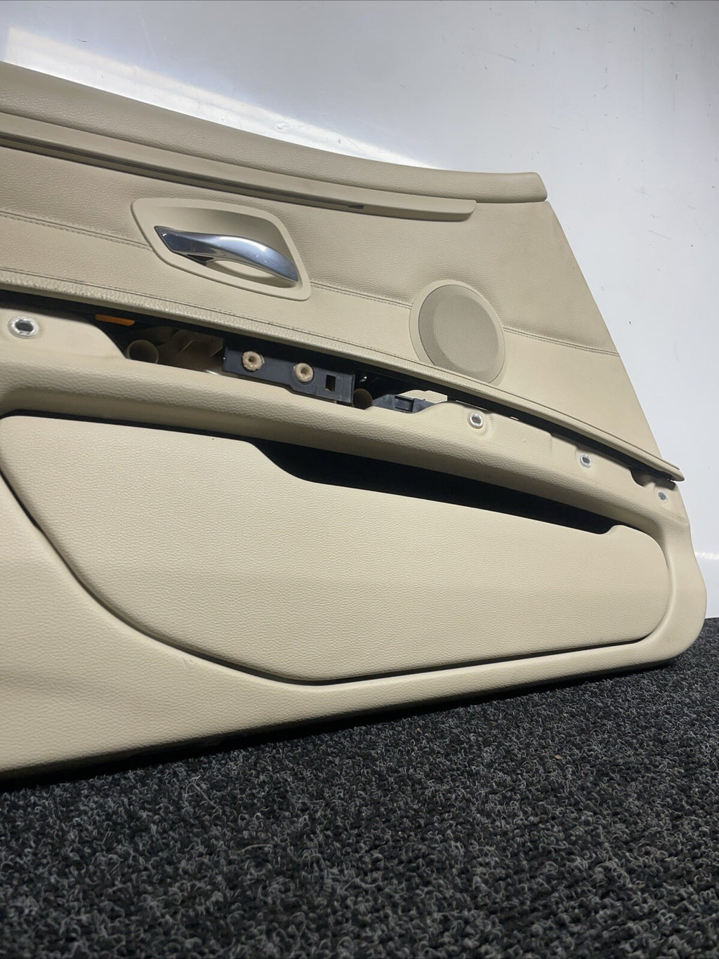 ☑️ 2007-2013 Bmw 3 Series E92 Oyster Door Panel Front Driver Left Oem