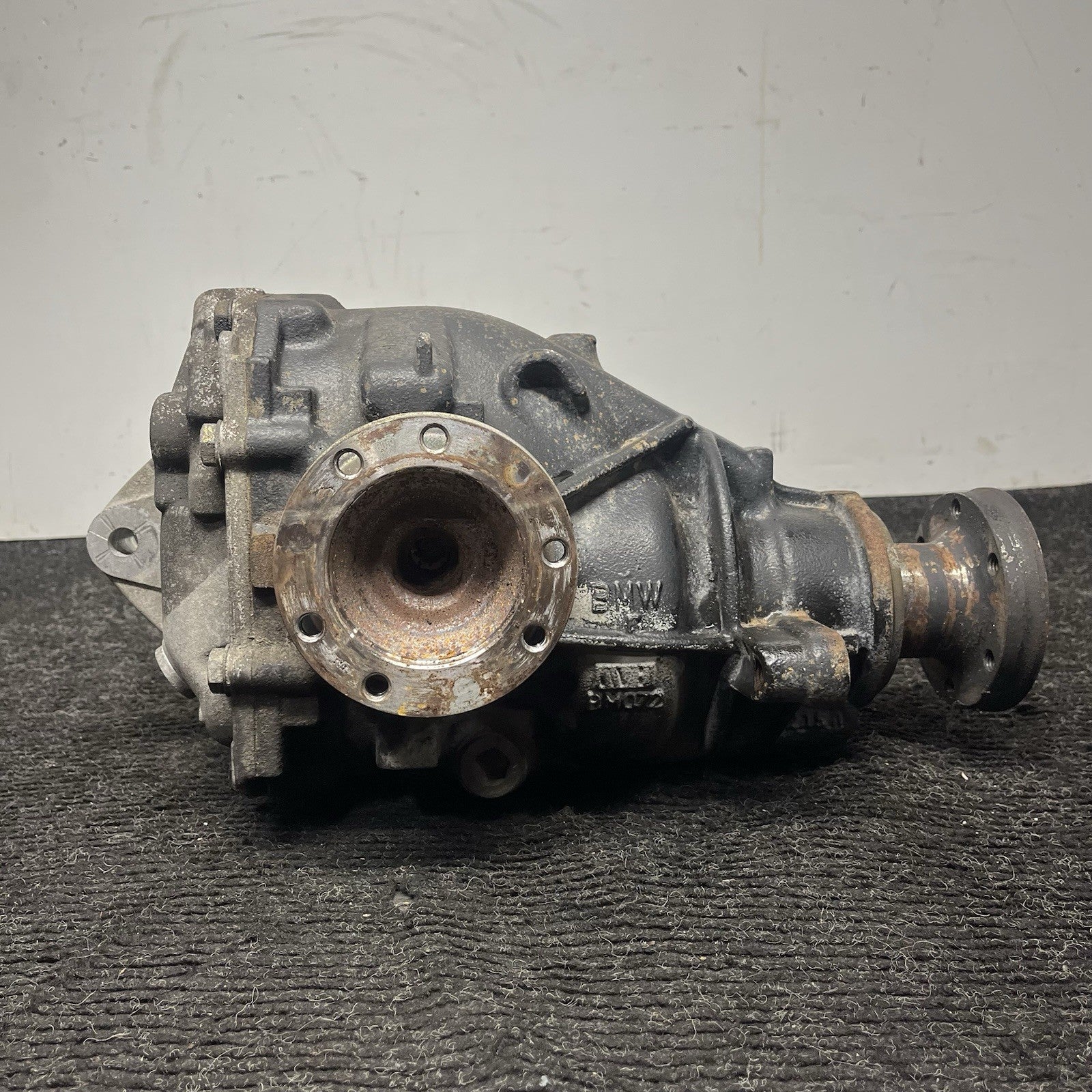 ☑️ 01-06 BMW E46 330i 330CI M/T MANUAL REAR DIFFERENTIAL CARRIER 3.07 RATIO OEM