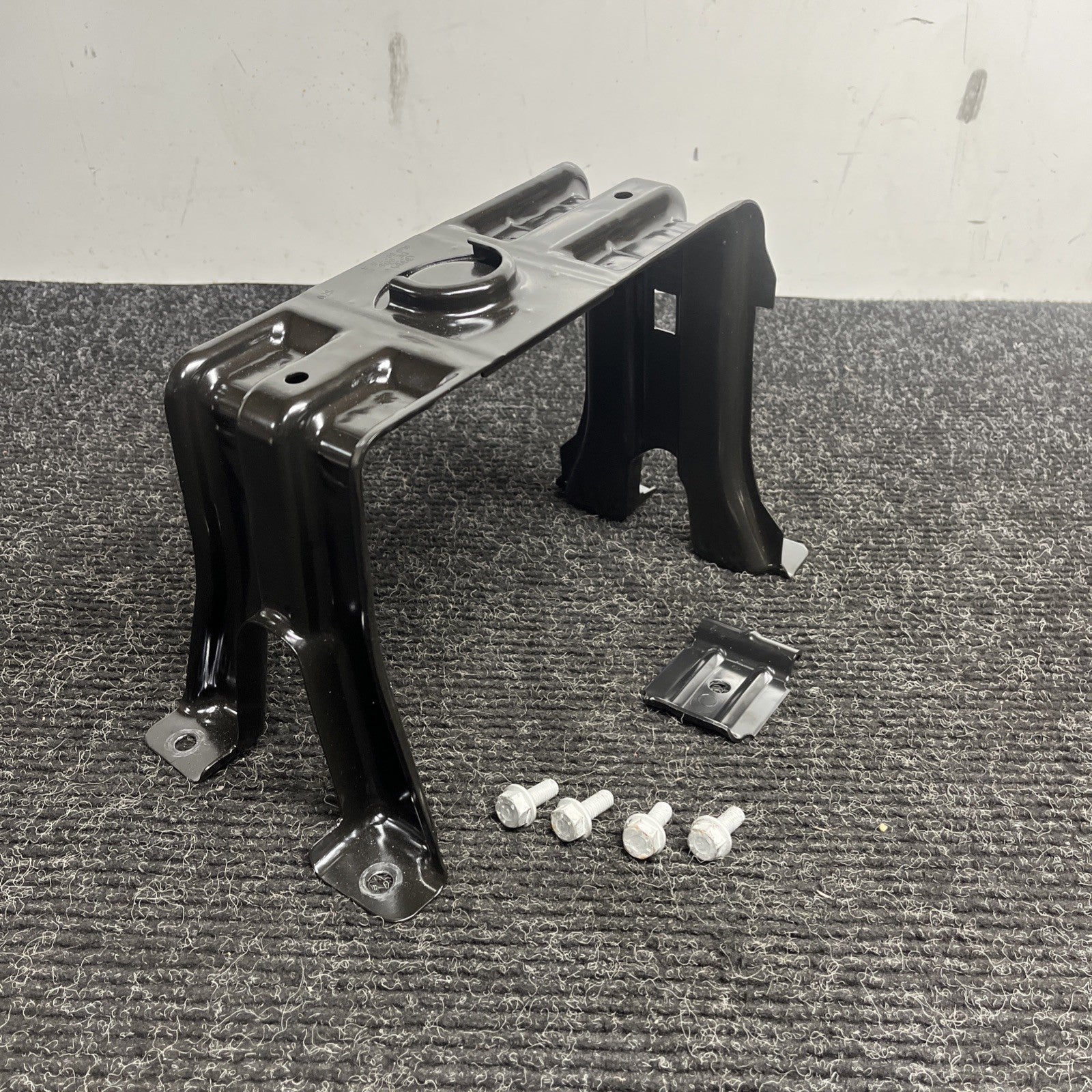 ☑️2008-2016 AUDI A5 A4 S4 S5 Spare Tire Wheel Bracket Mount 8K0802715A OEM
